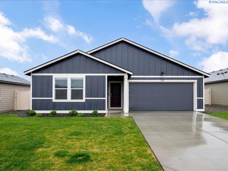 11329 Dunsmuir Drive, Pasco WA 99301