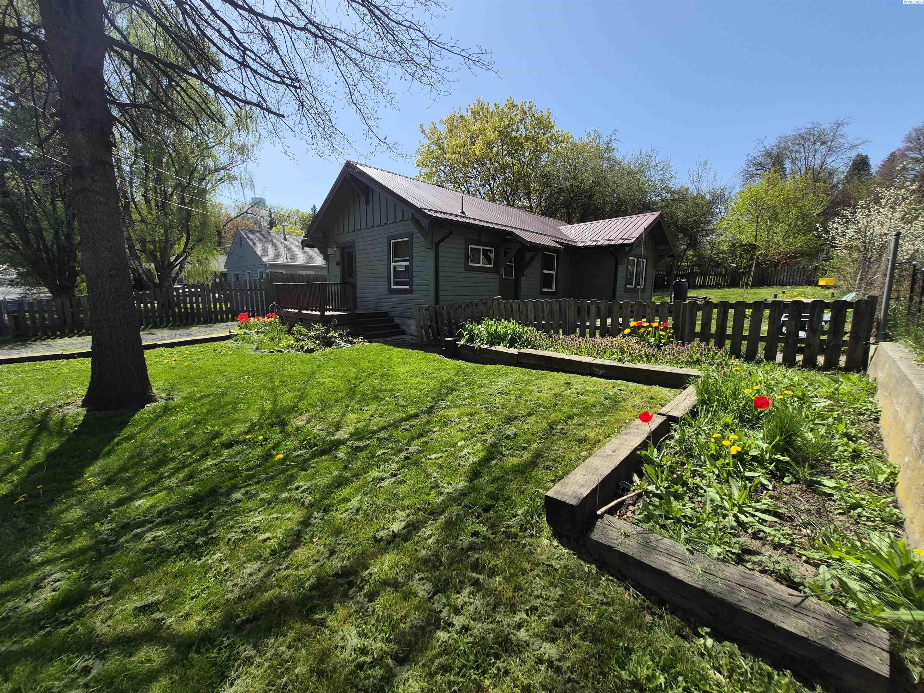 535 SE Side St, Pullman WA 99163