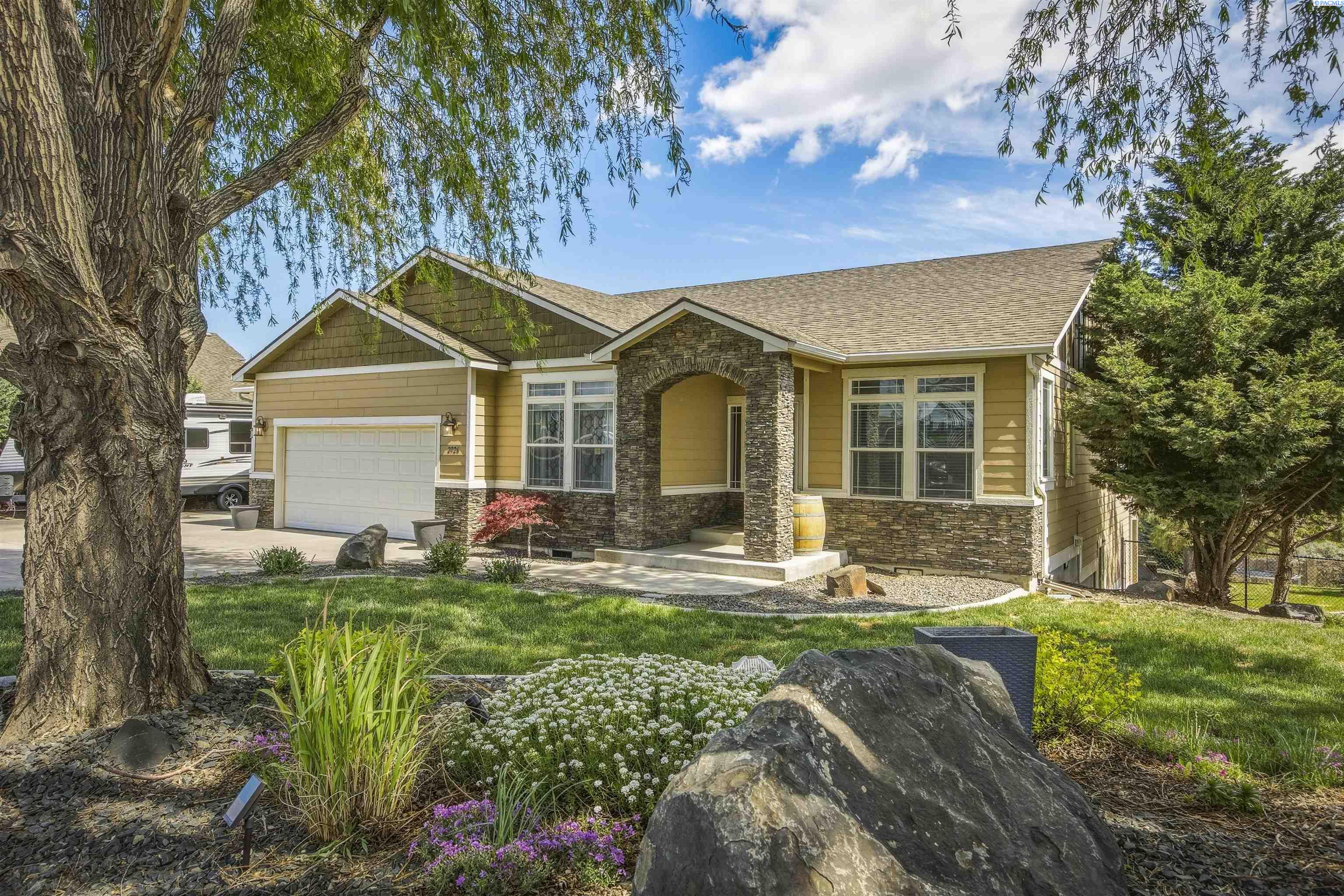 2926 Sunshine Ridge Rd, Kennewick, WA 99338