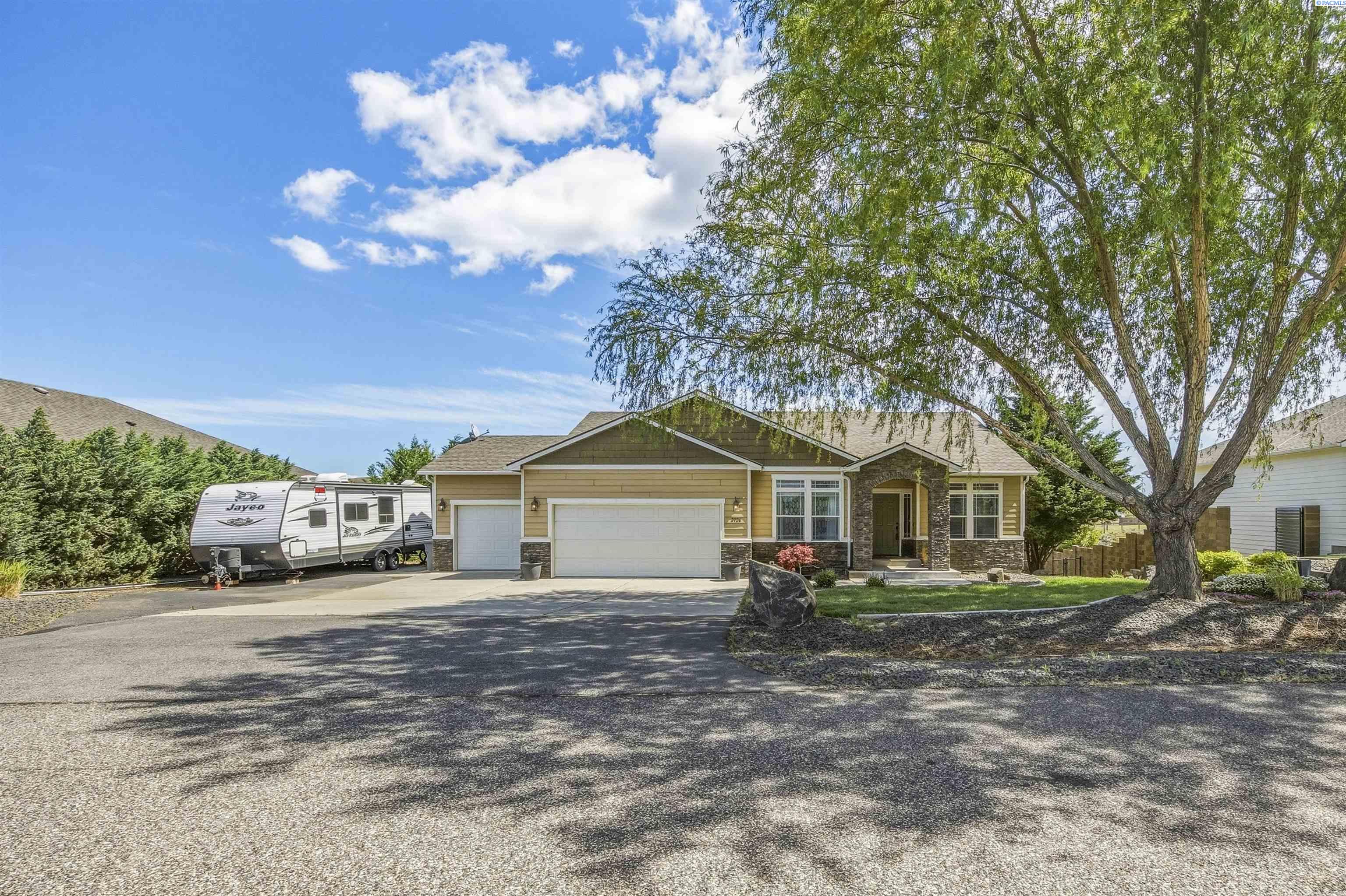 2926 Sunshine Ridge Rd, Richland, WA 99352