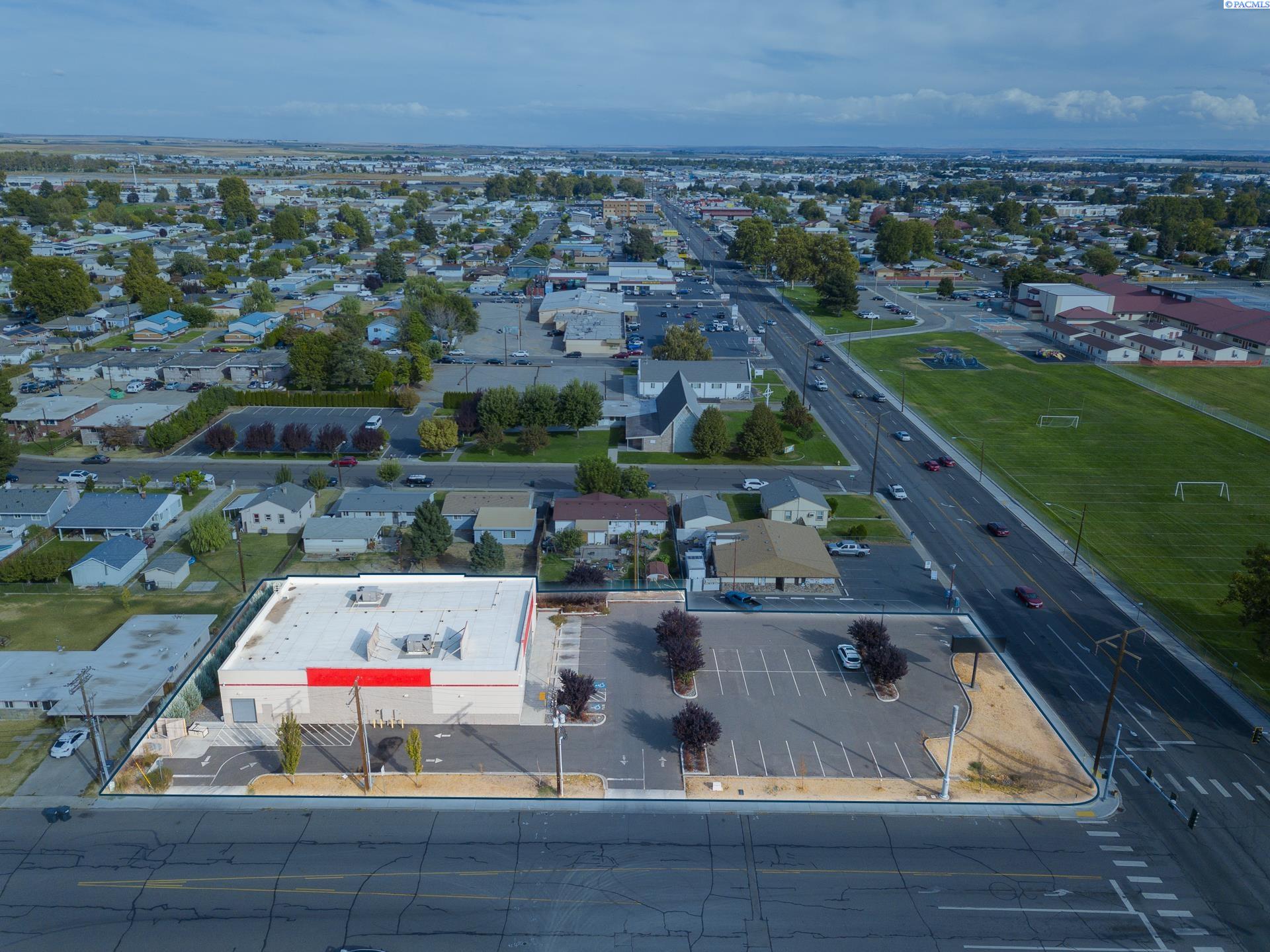 1325 Court St, Pasco, WA 99301