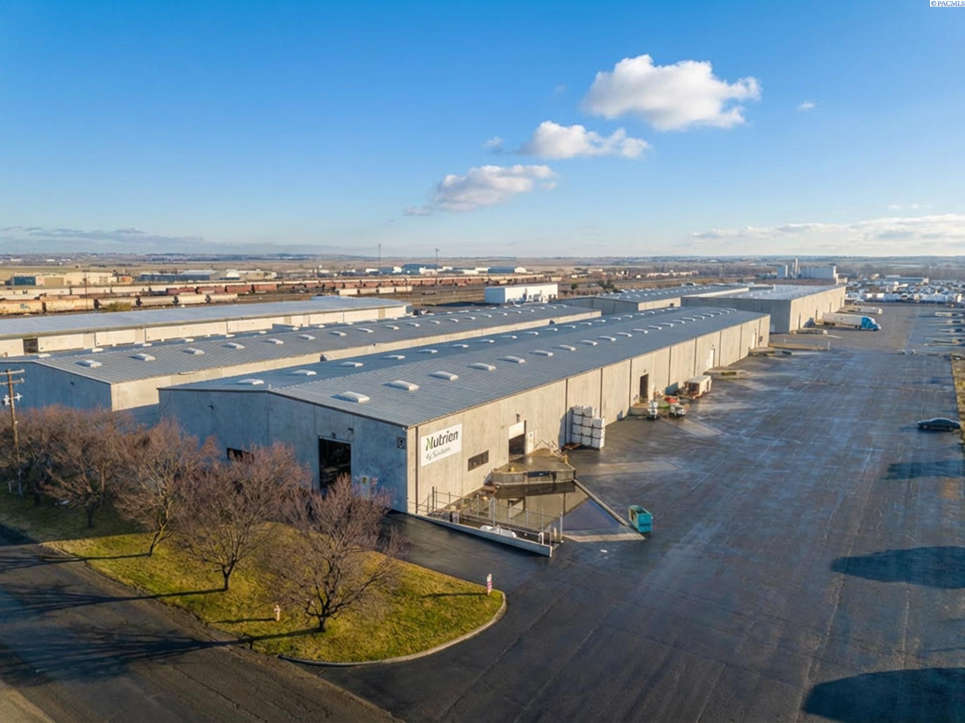 1211 Saint Helens St #B4, Pasco, WA 99301