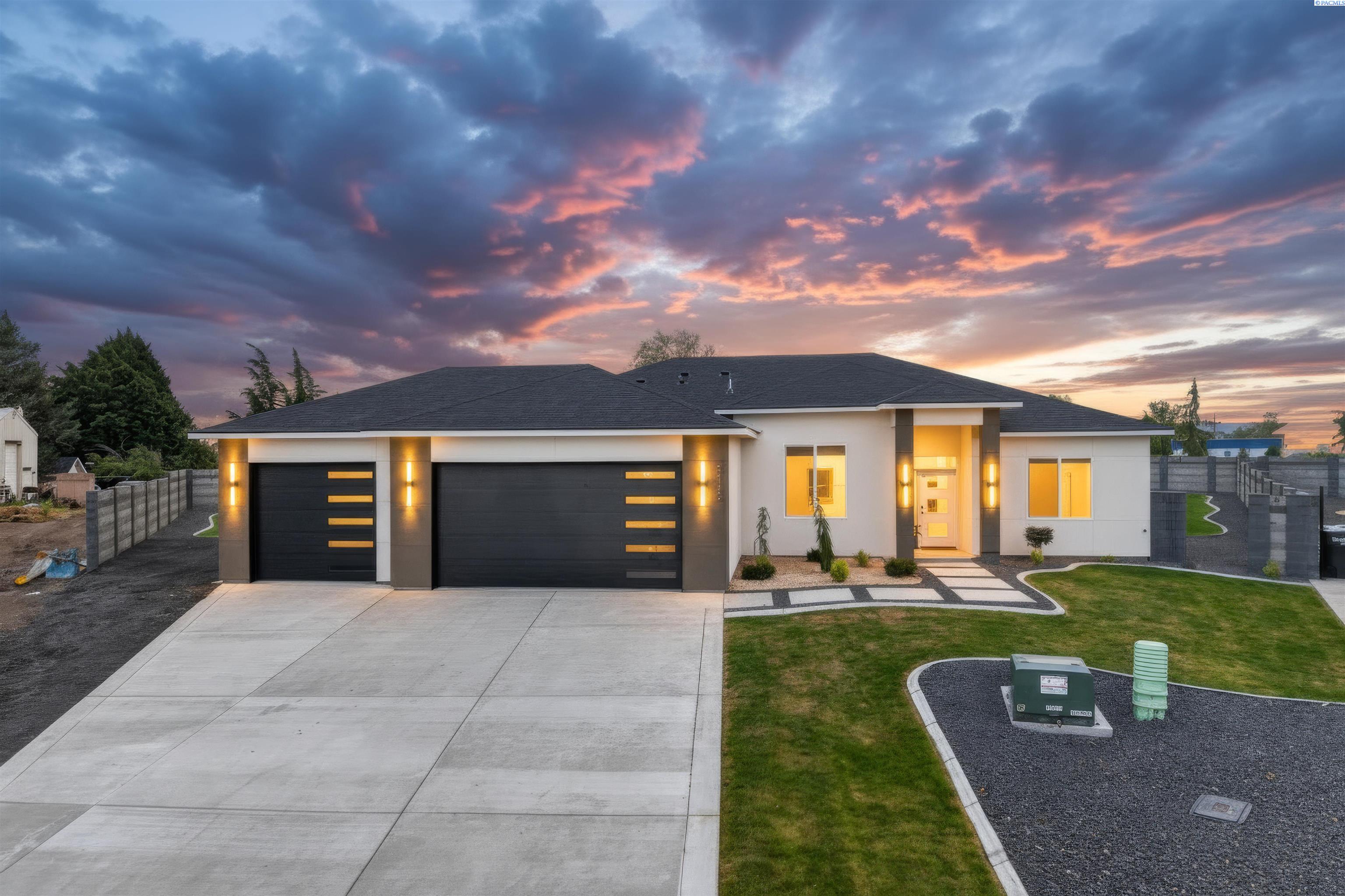 7712 Allison Ct, Pasco WA 99301