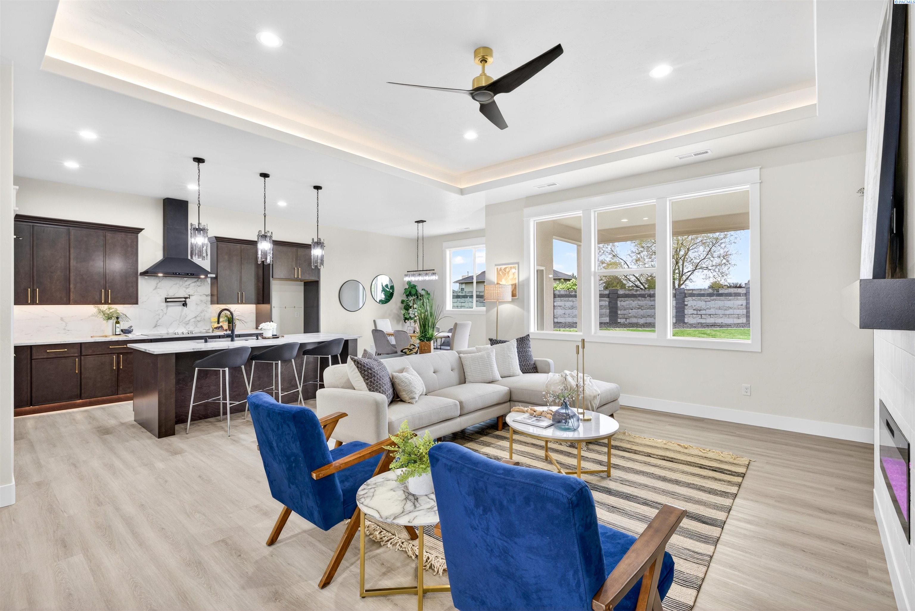 7712 Allison Ct, Pasco, WA 99301