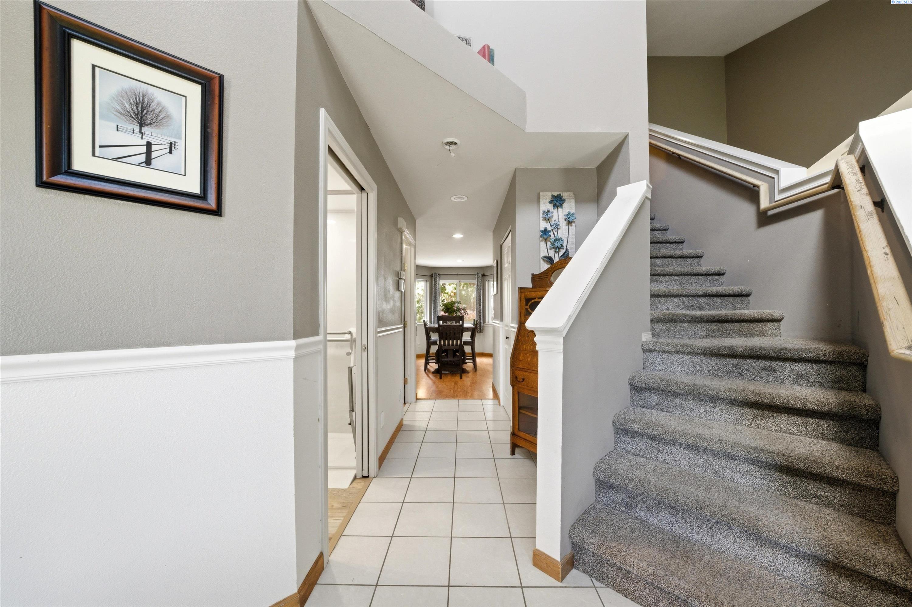 7106 5th Pl, Kennewick, WA 99336