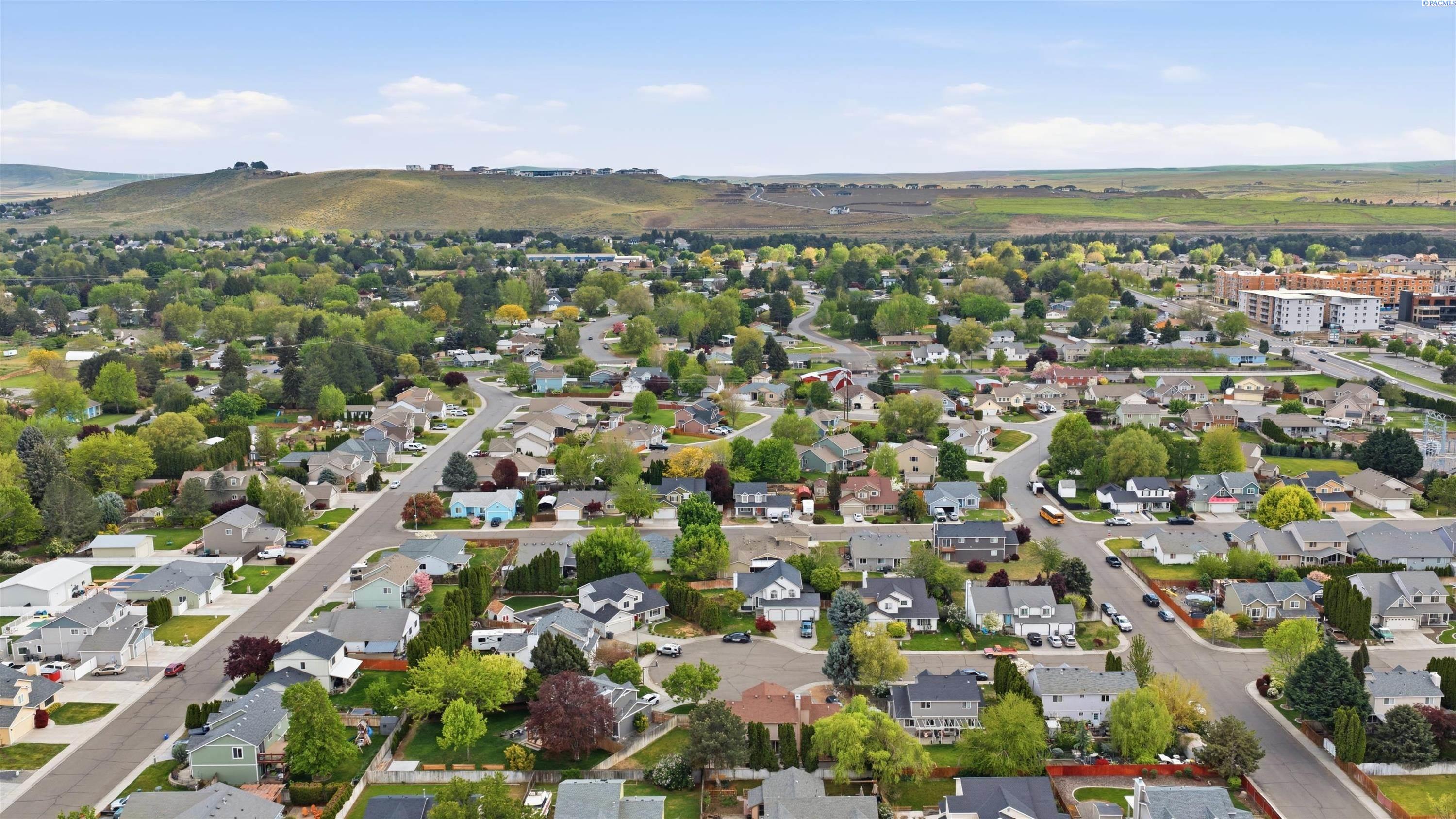 7106 5th Pl, Kennewick, WA 99336