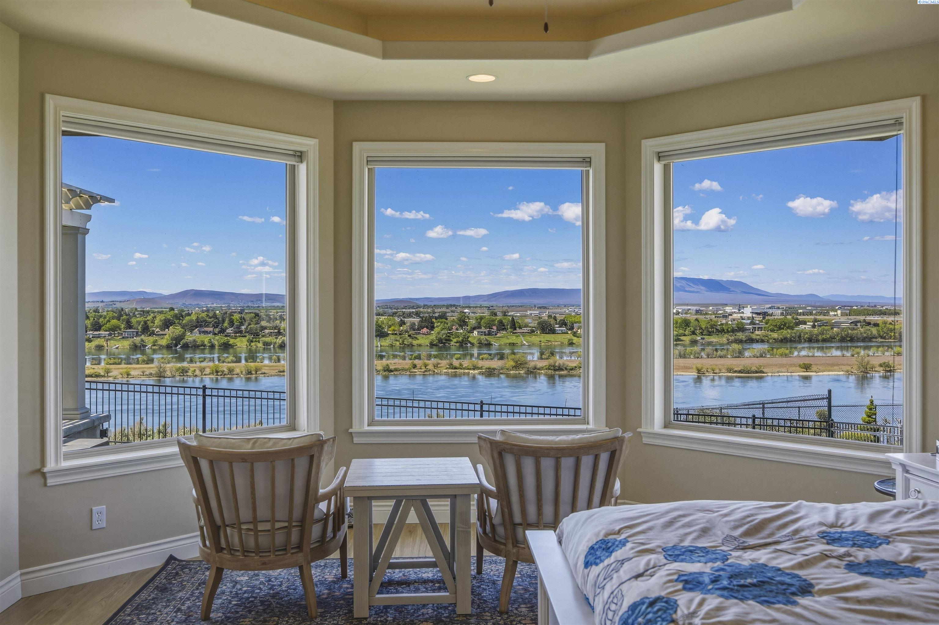 170 Alta Ln, Pasco, WA 99301