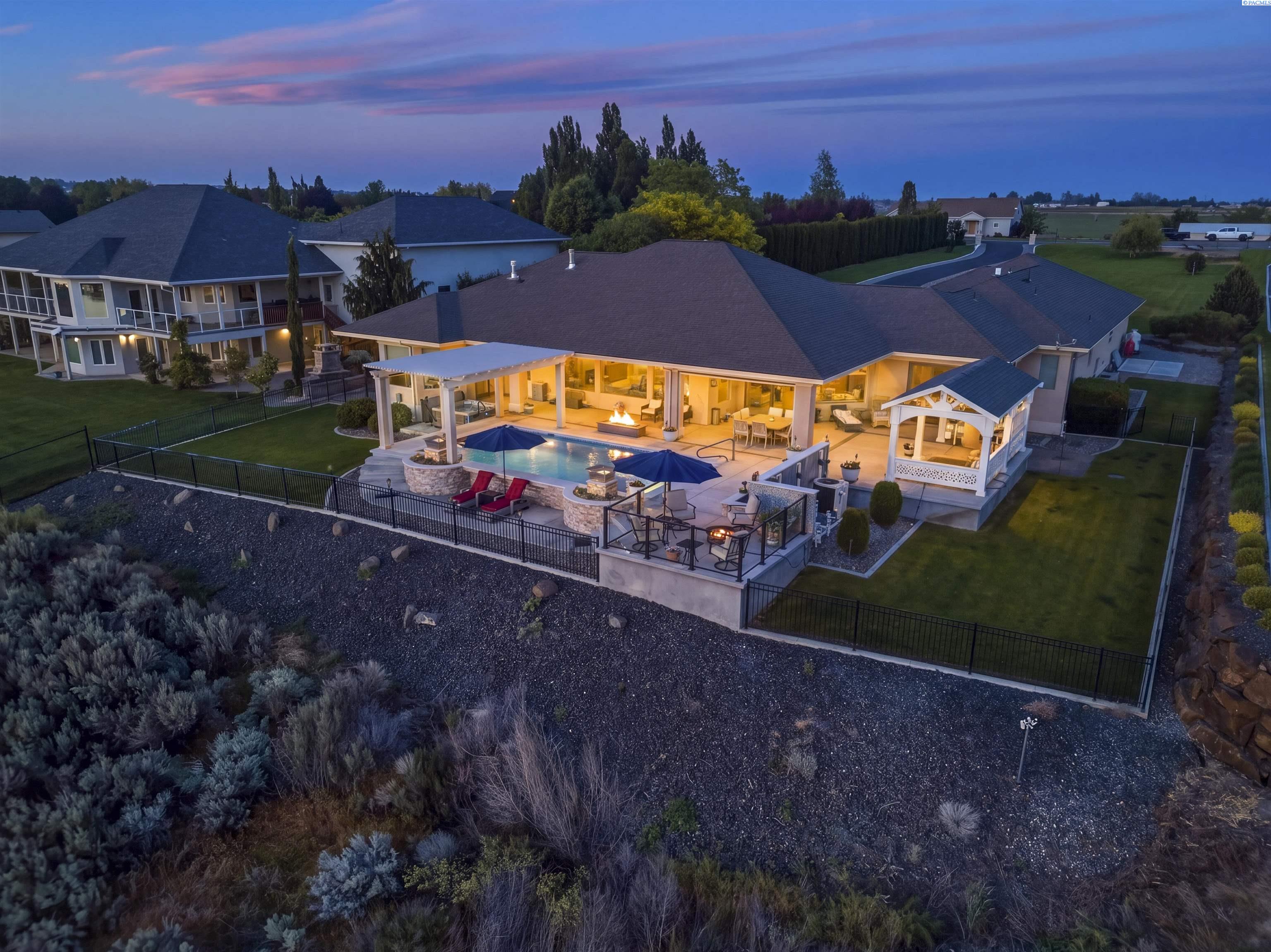 170 Alta Ln, Pasco, WA 99301