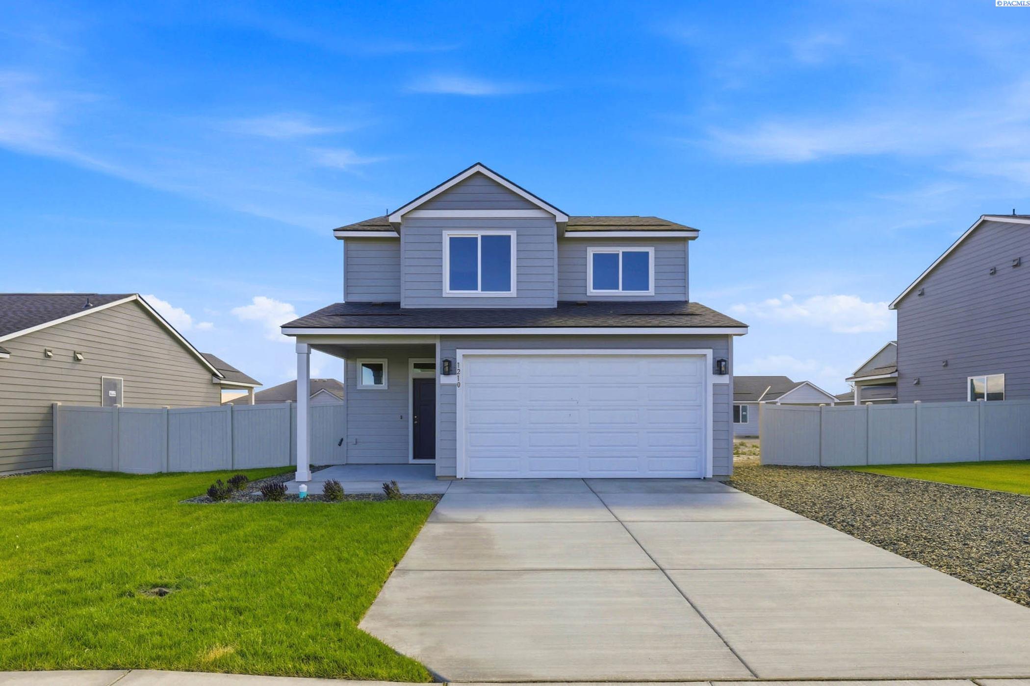 1210 18th St, Benton City, WA 99320