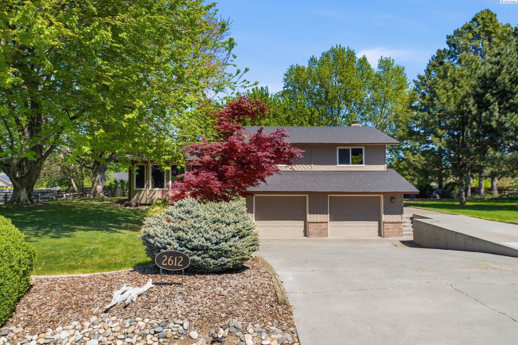 2612 Horseshoe Ct, Richland, WA 99352