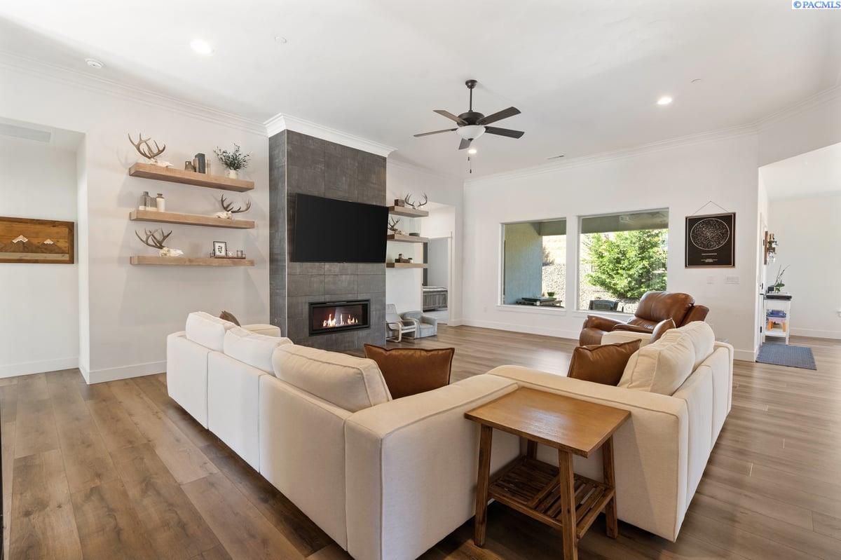 4118 Corvina St, Richland, WA 99352