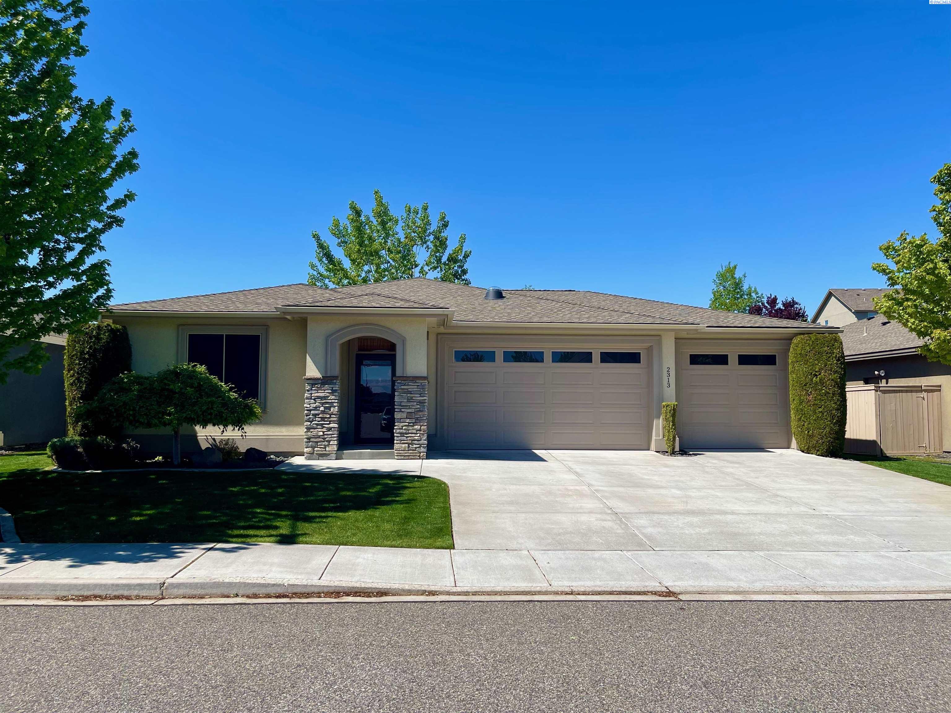 2313 Copperhill St, Richland, WA 99354