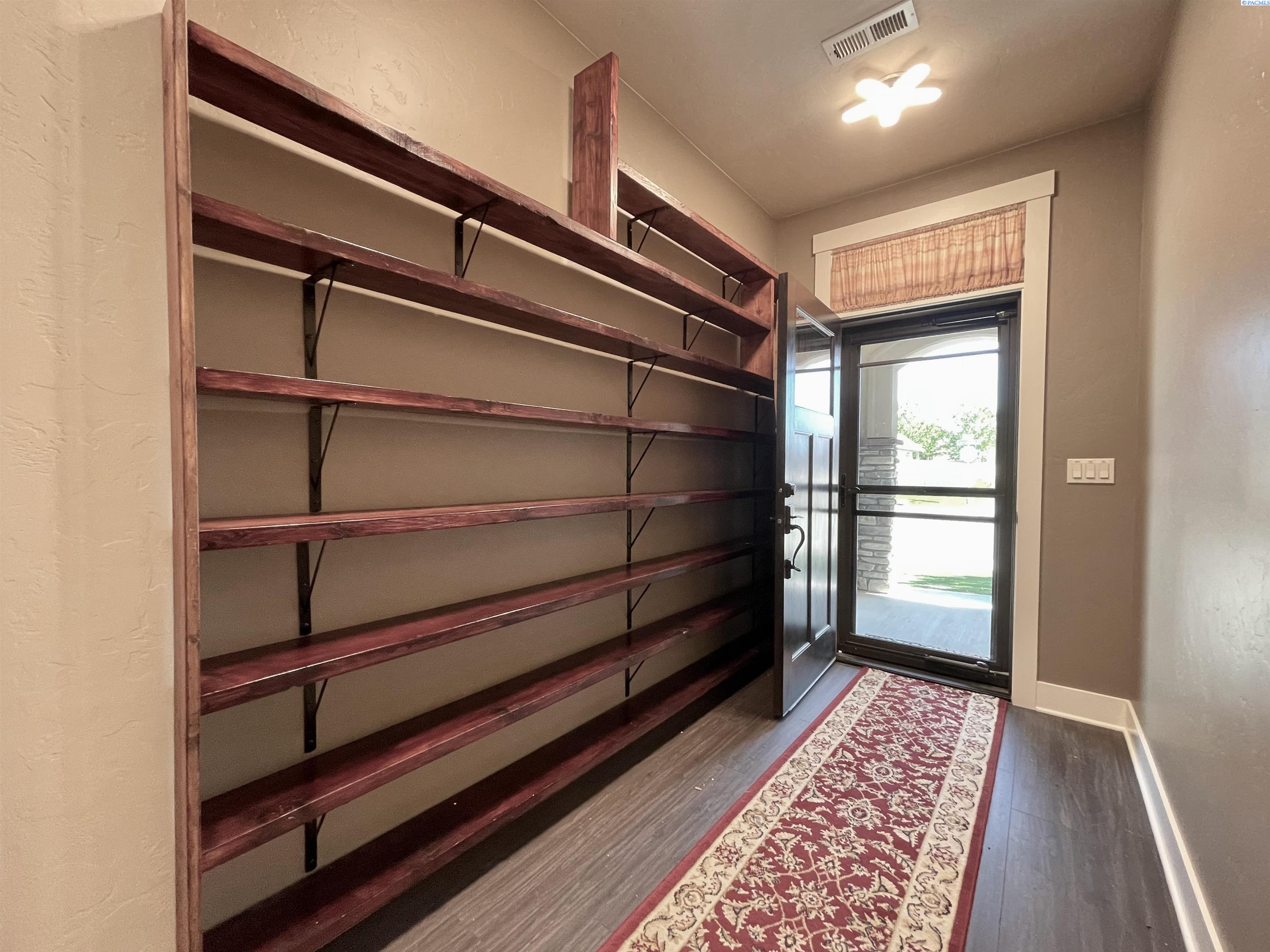 2313 Copperhill St, Richland, WA 99354