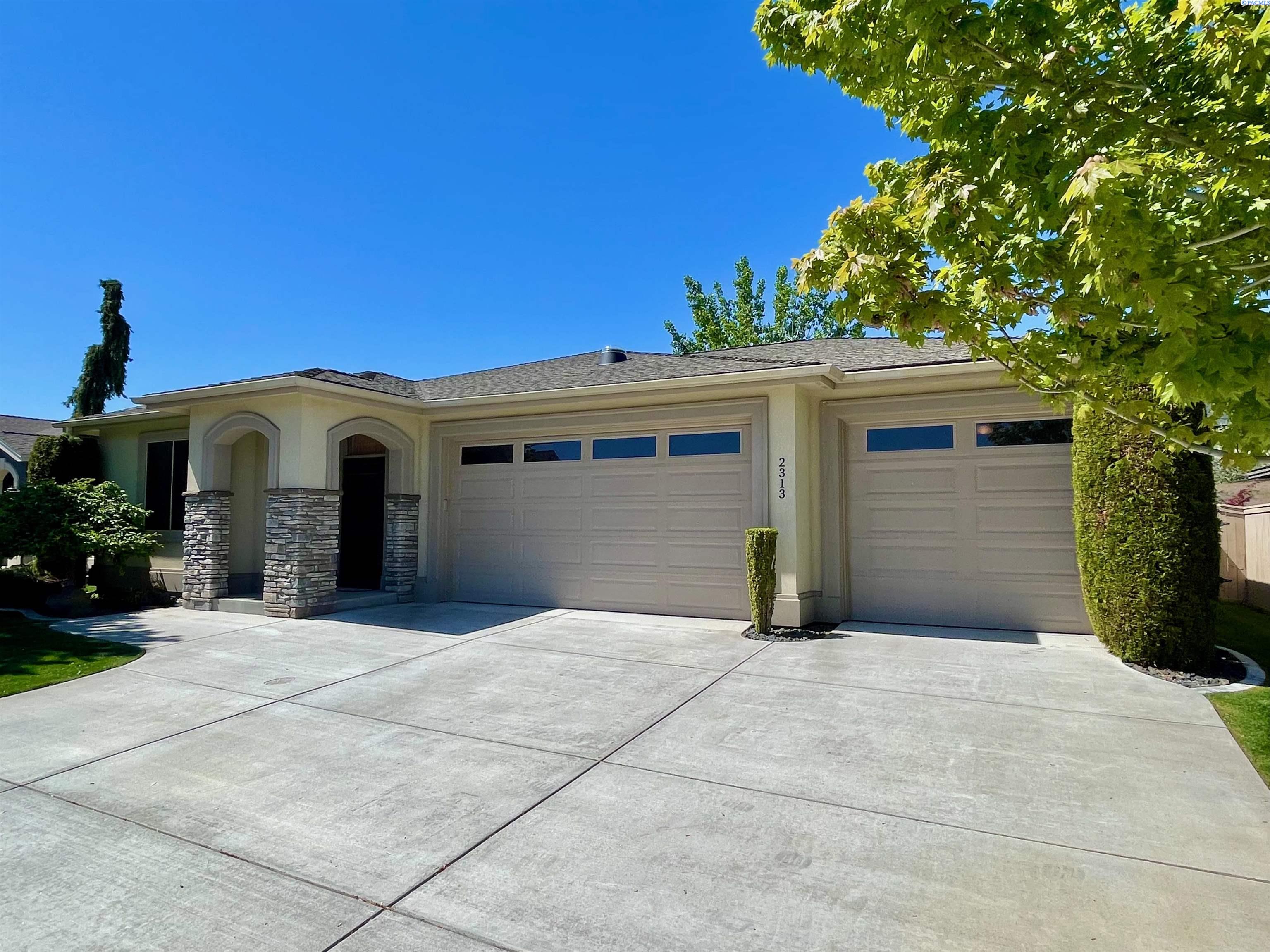 2313 Copperhill St, Richland, WA 99354