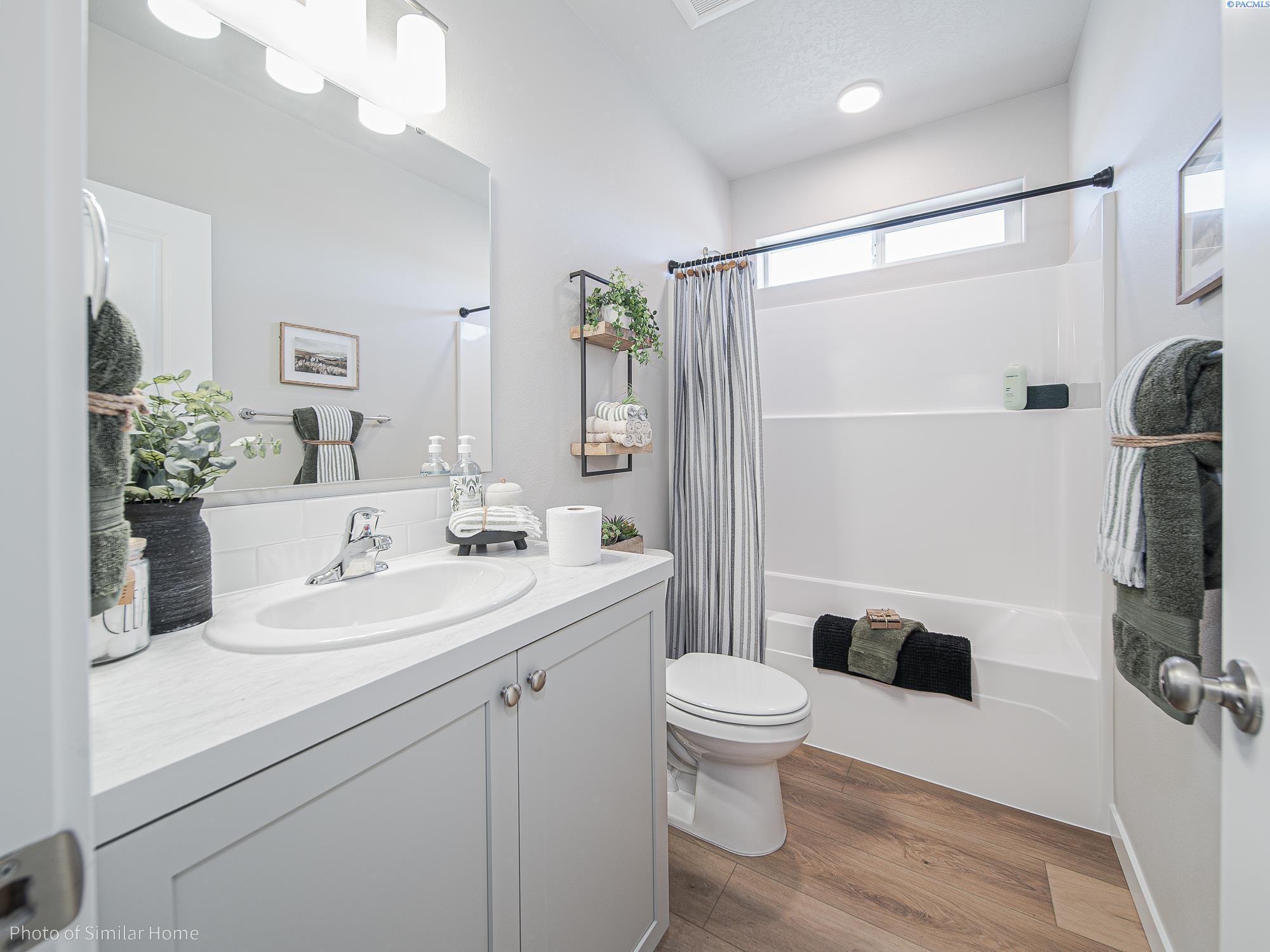 7304 24th Ave, Kennewick, WA 99338