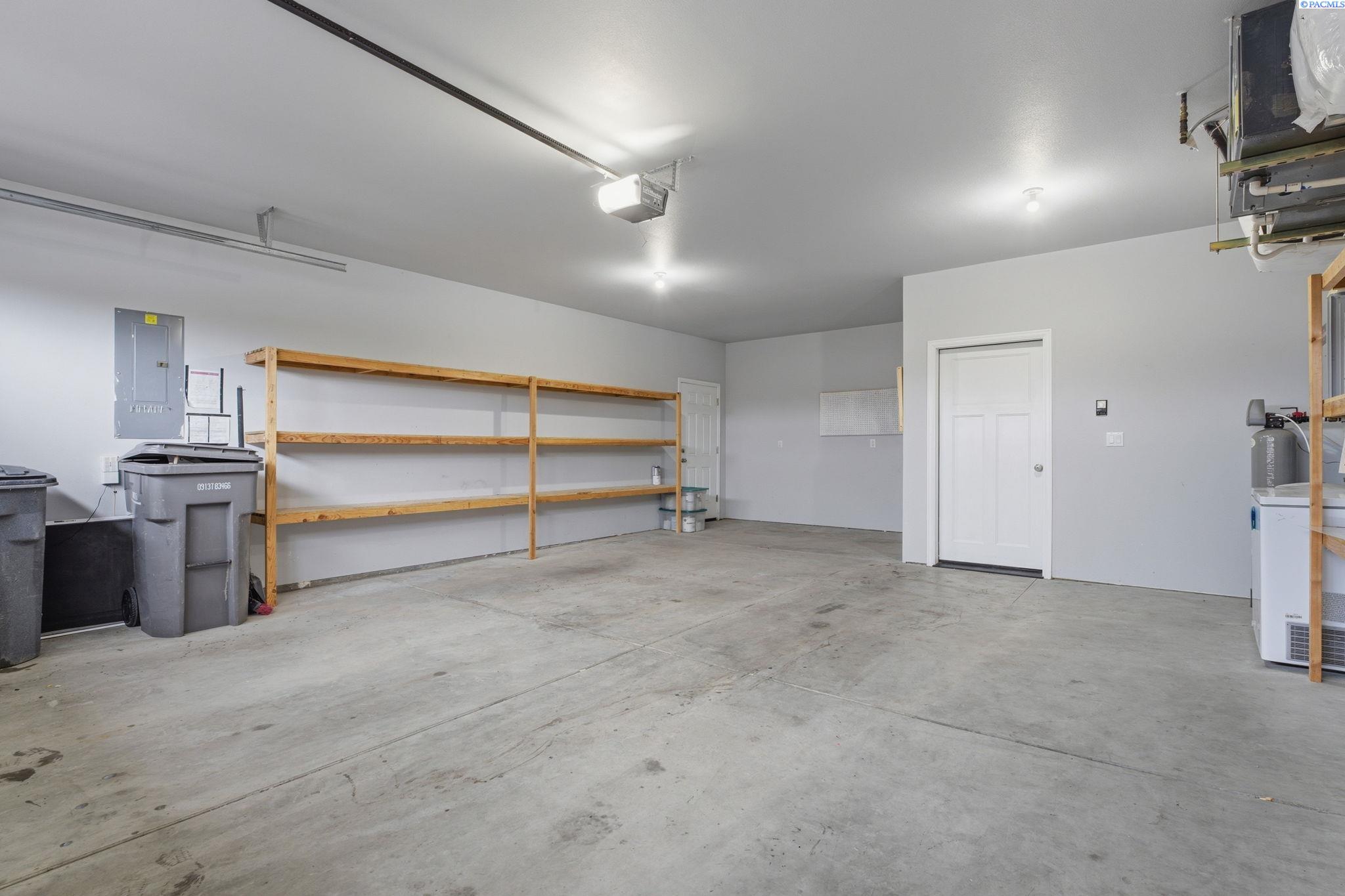 1187 Nevada St, Kennewick, WA 99336