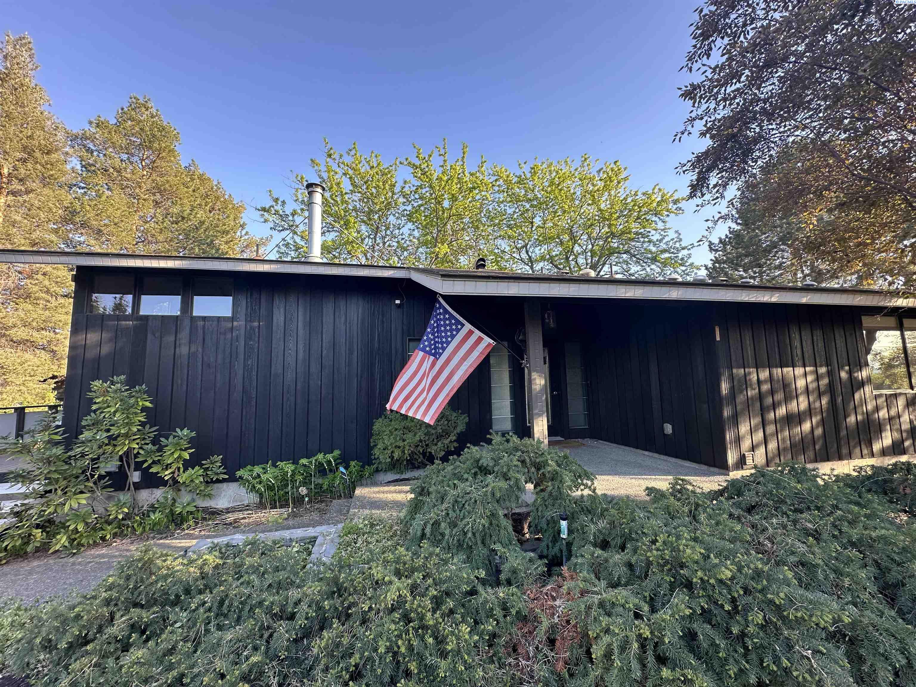 733 Snyder St, Richland, WA 99354