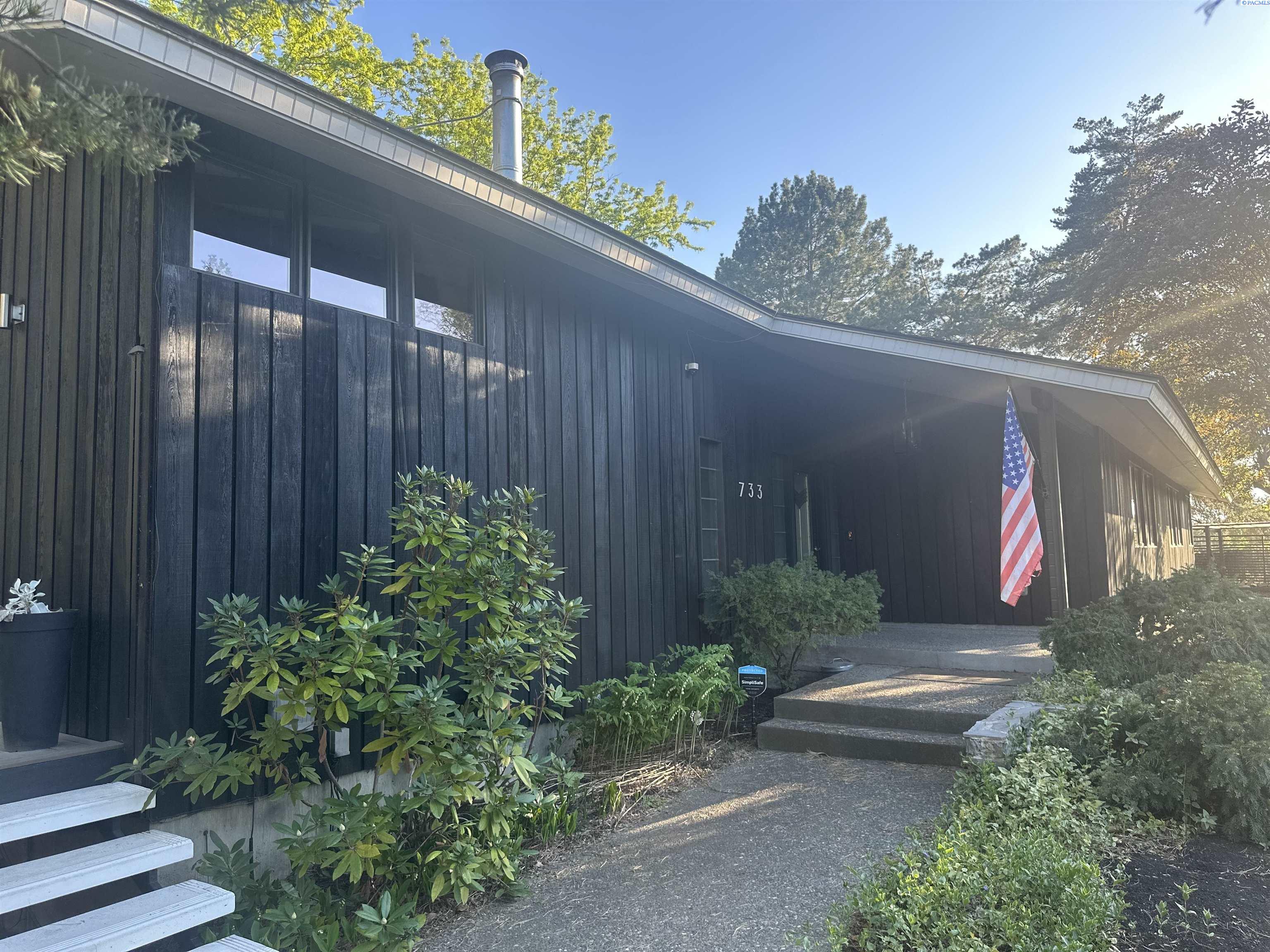 733 Snyder St, Richland, WA 99354