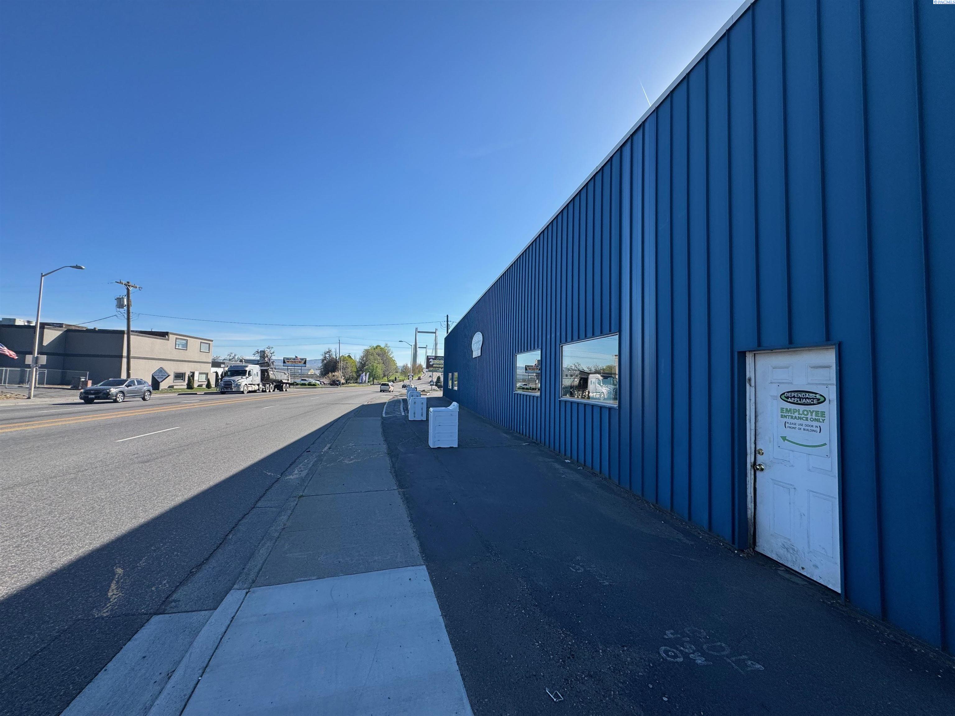 1124 Ainsworth , Pasco, WA 99301