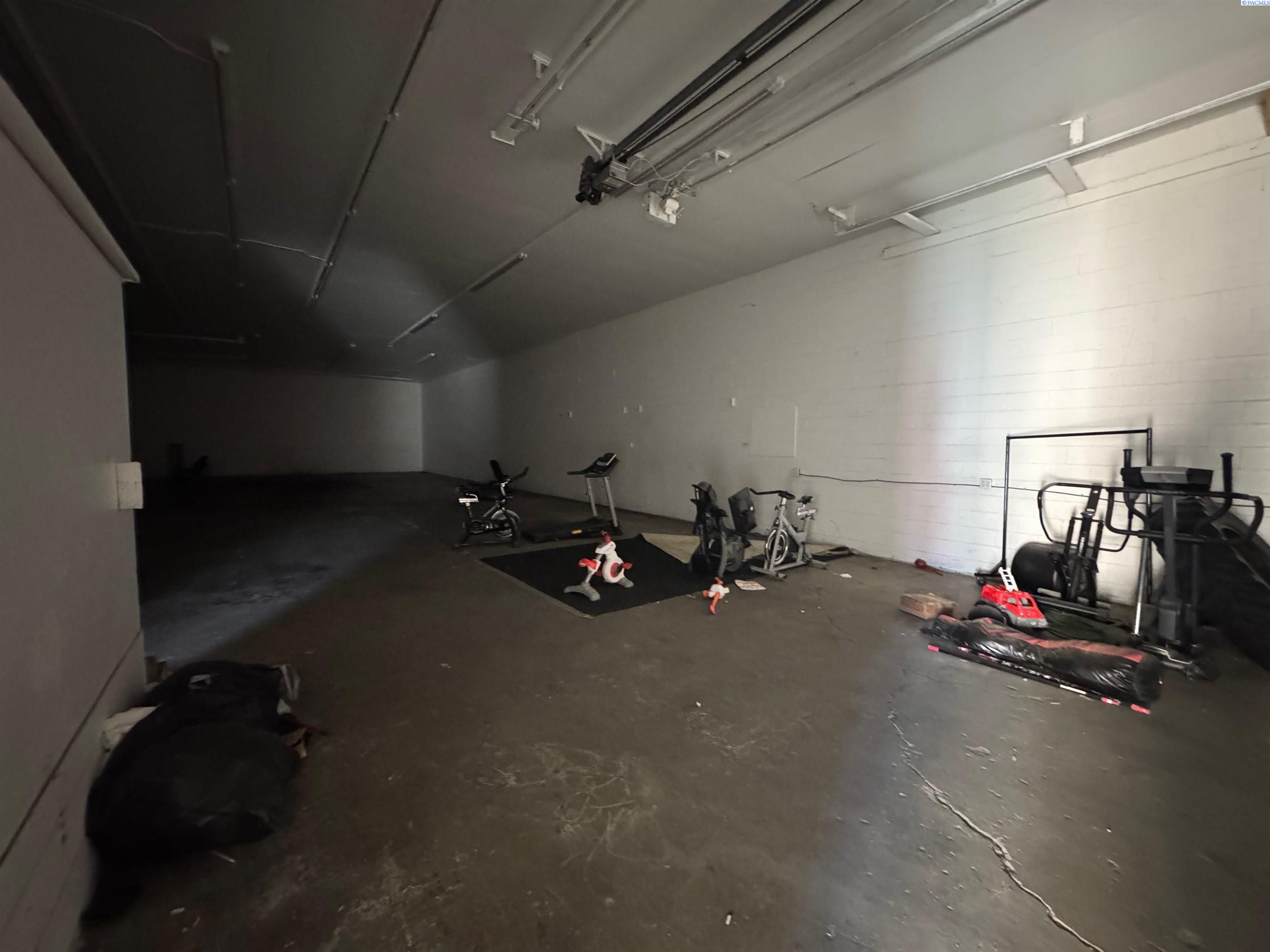 1124 Ainsworth , Pasco, WA 99301