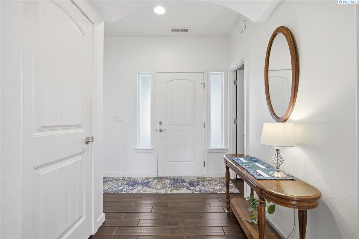 5409 19th Ave, Kennewick, WA 99338