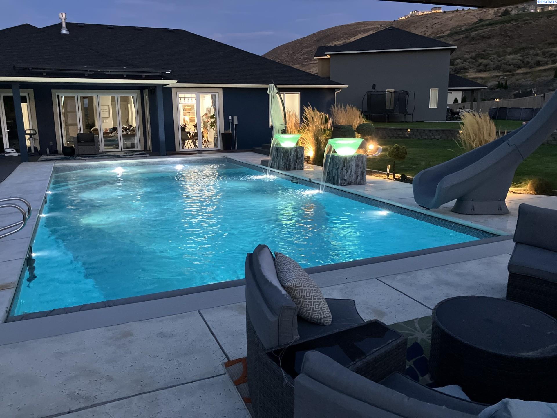 1103 Chinook Dr, Richland, WA 99352