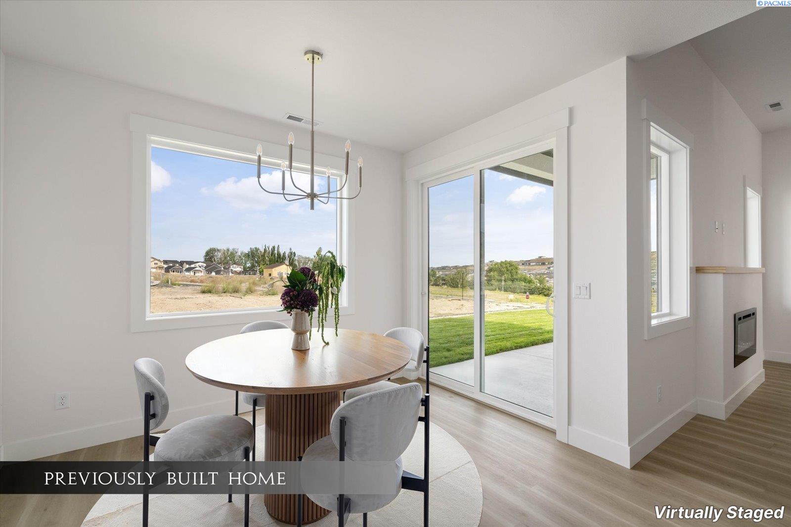 10159 W 16th Pl, Kennewick, WA 99338