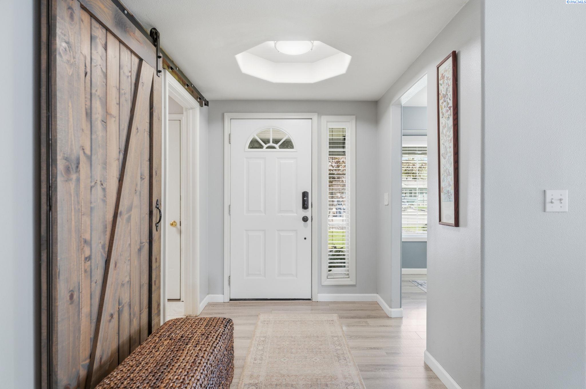 4705 Kendall Way, West Richland, WA 99353