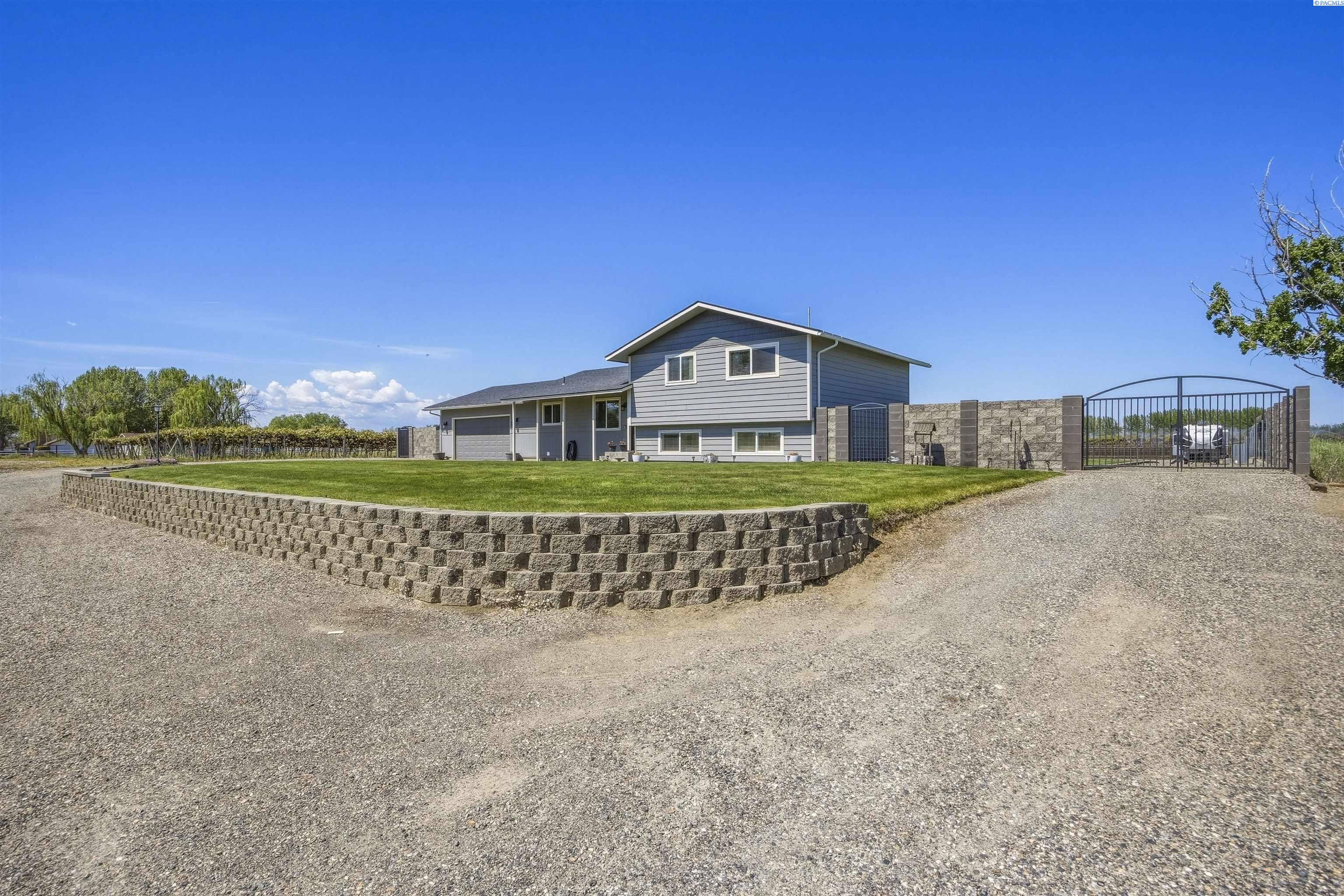 3717 Wernett Rd, Pasco, WA 99301