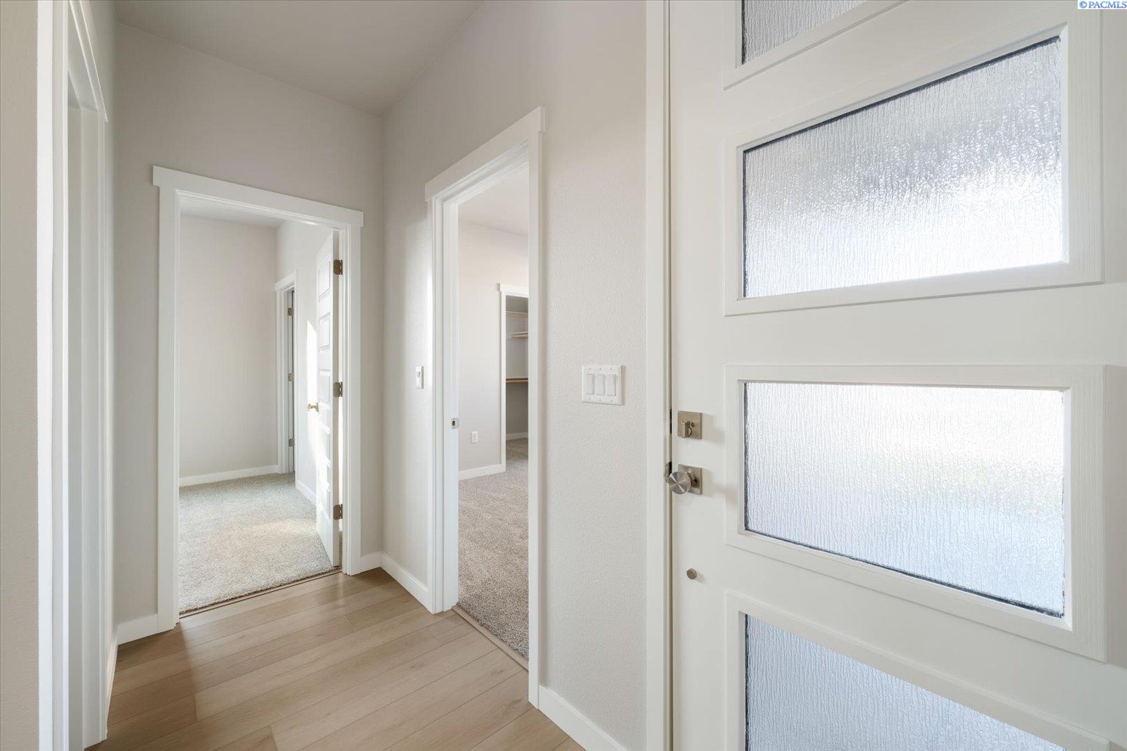 10151 16th Pl, Kennewick, WA 99338