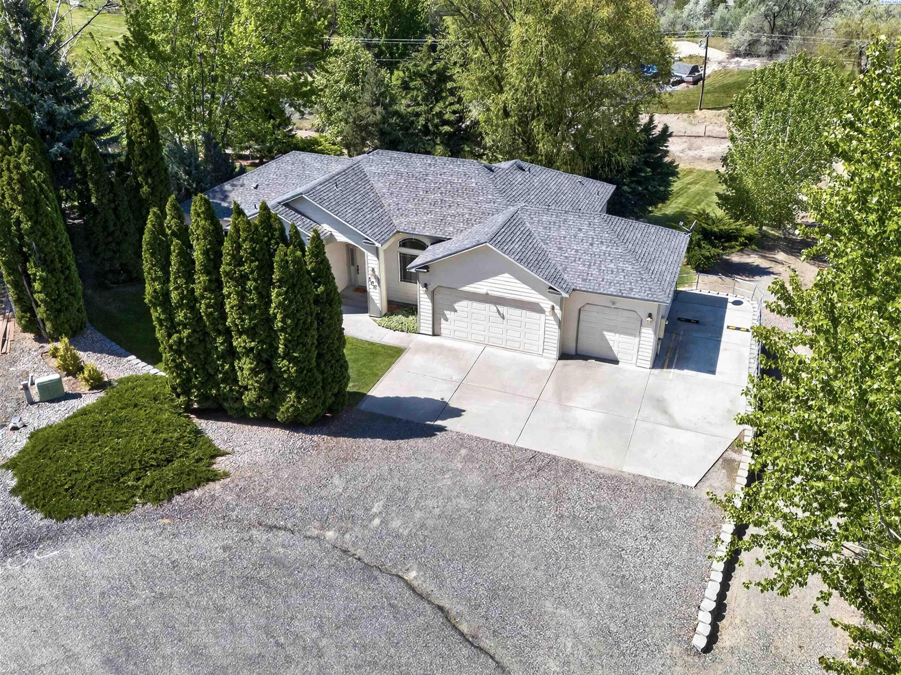 100 Etiwanda Ct, Kennewick, WA 99338
