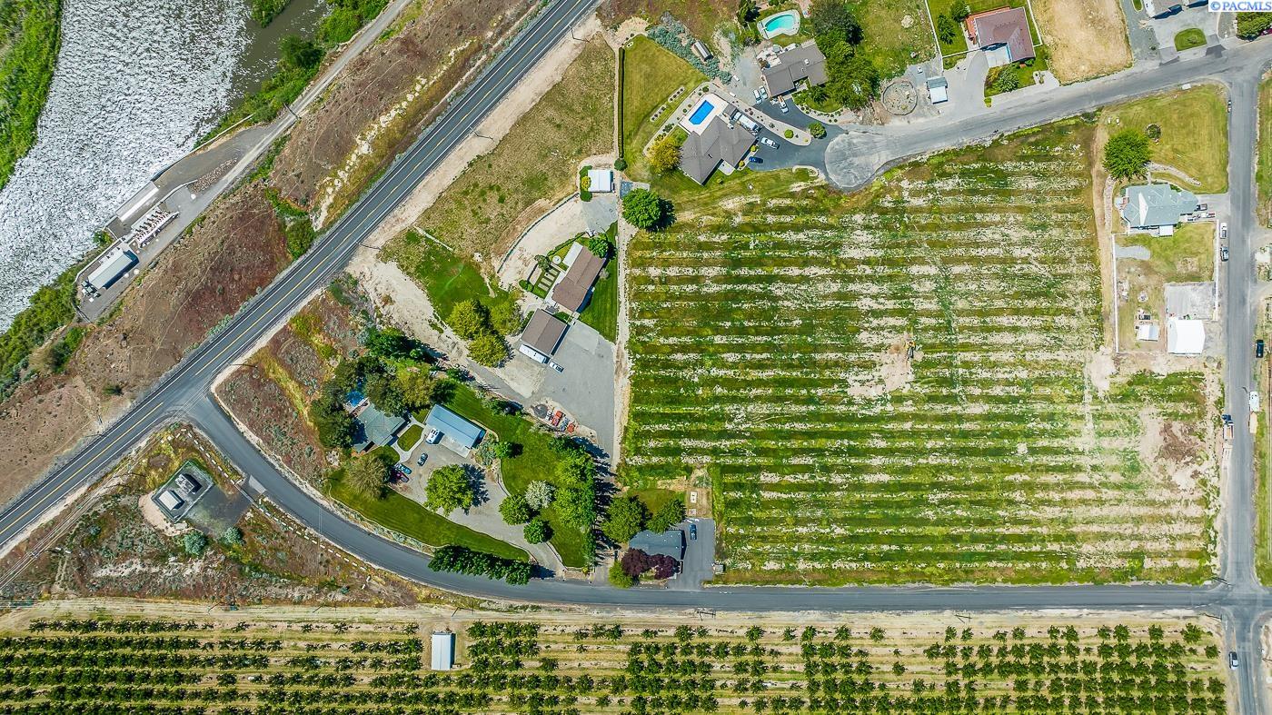 Lot 10 Empire Dr, Benton City, WA 99320