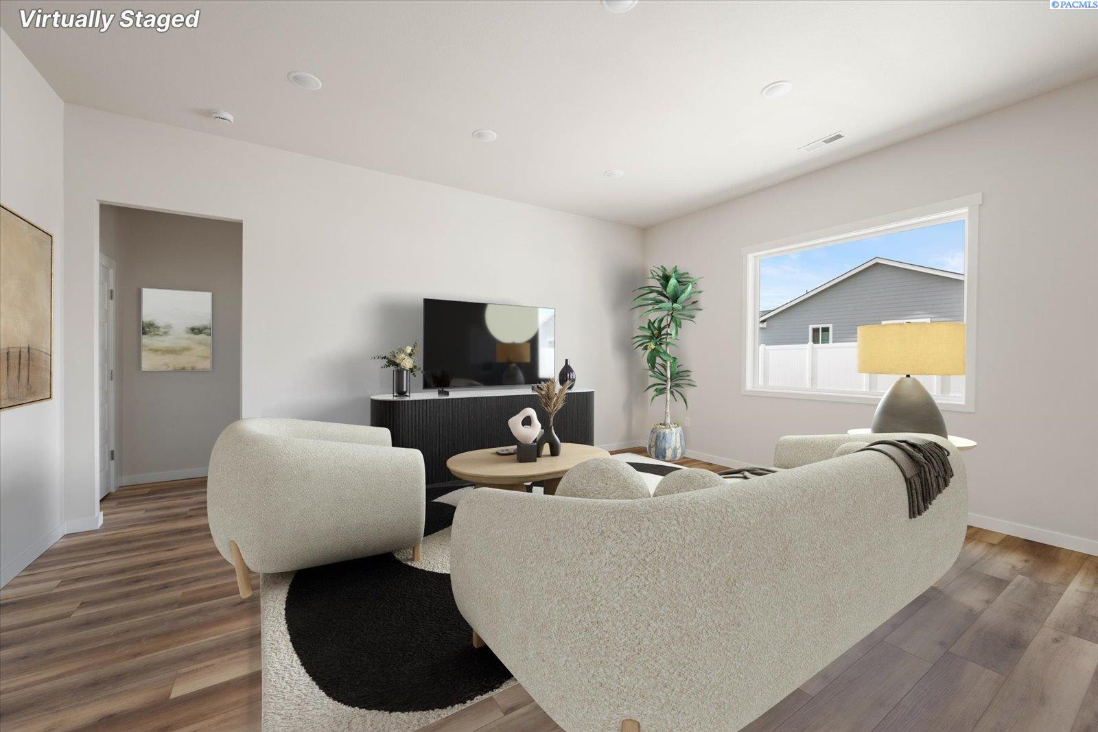 2504 Beech St, Kennewick, WA 99337