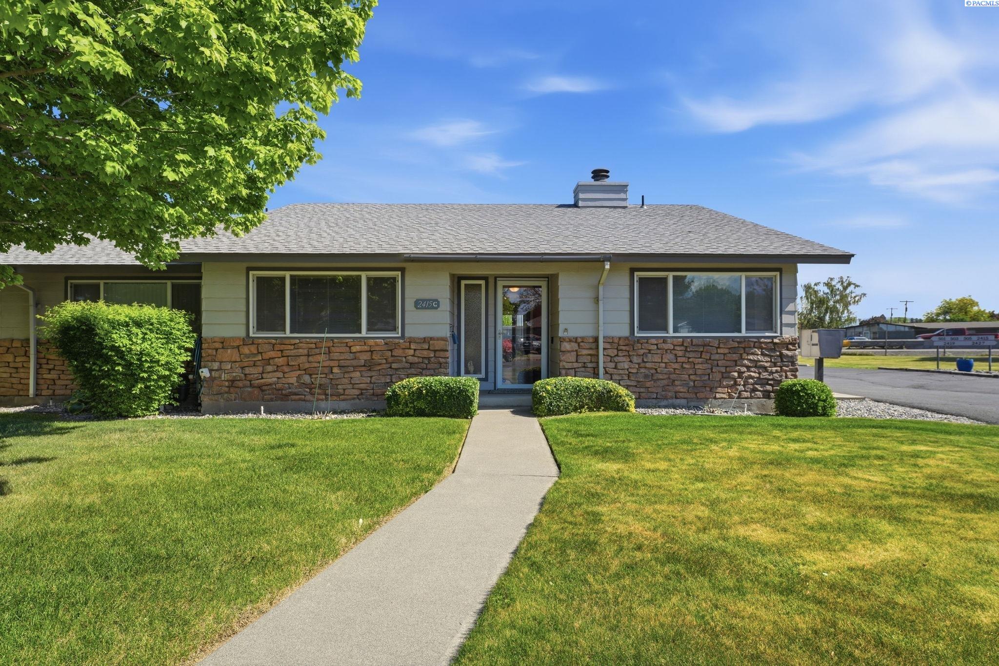 2415 W Grand Rhonde Avenue # C, Kennewick WA 99336