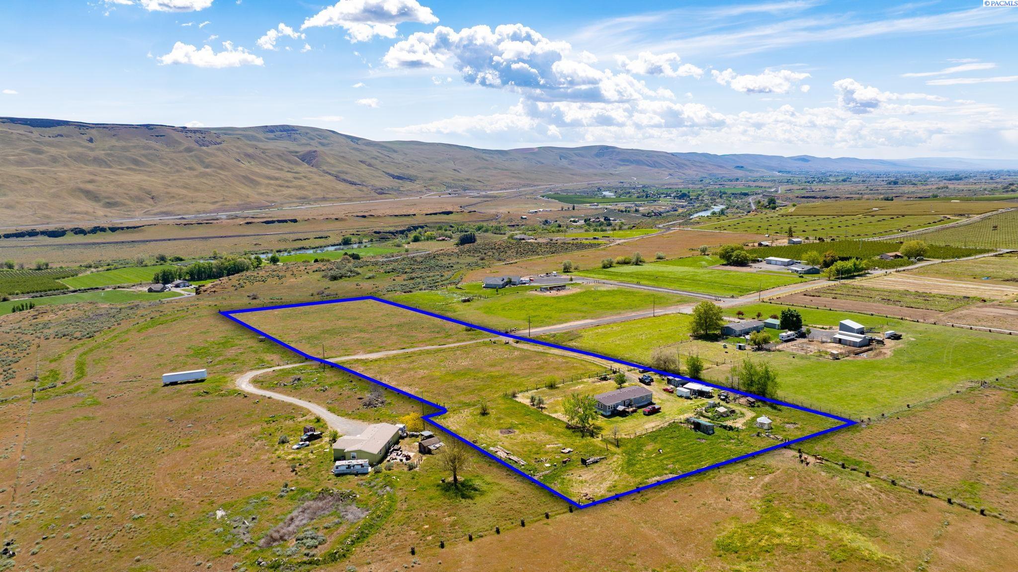 55604 360 Pr Nw, Benton City, WA 99320