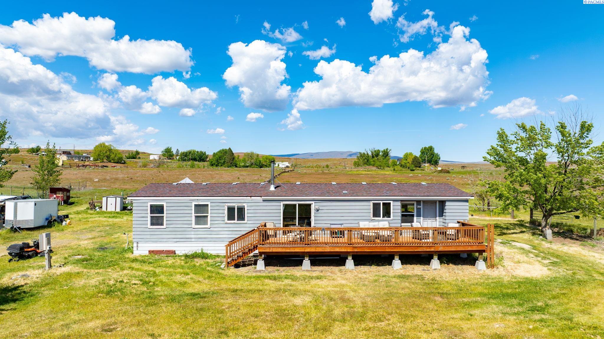 55604 360 Pr Nw, Benton City, WA 99320