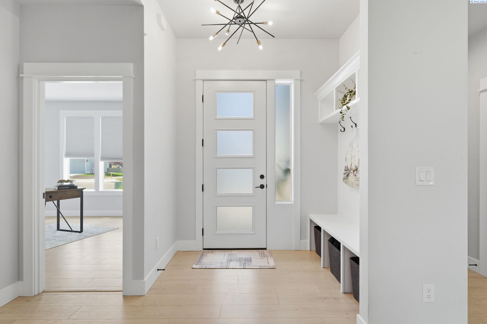 2522 Brodie Ln, Richland, WA 99352