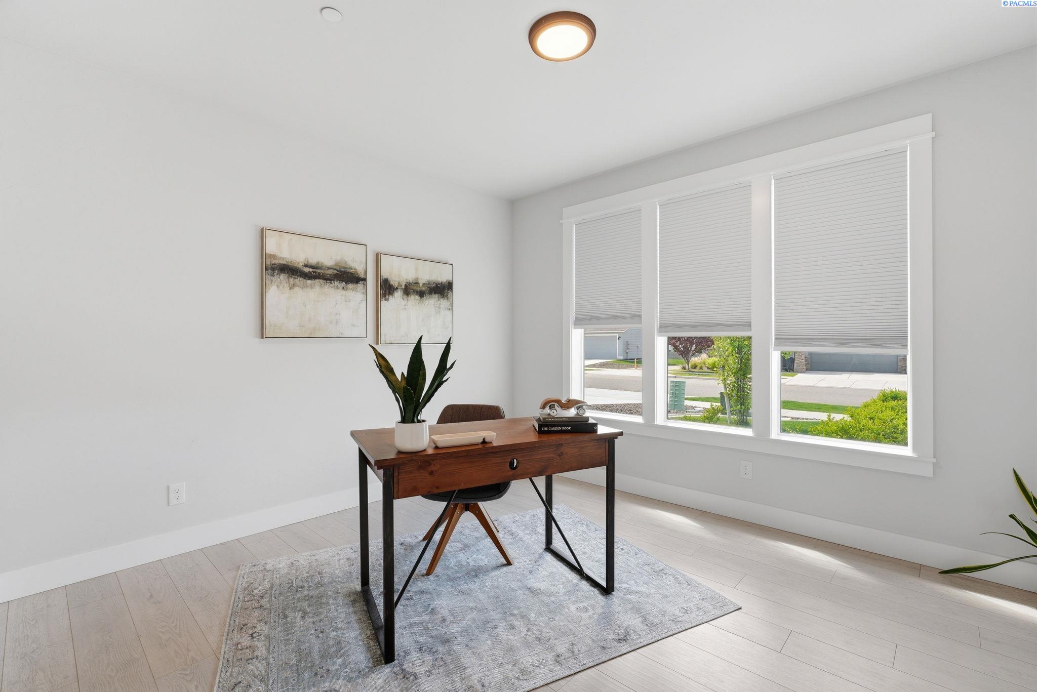 2522 Brodie Ln, Richland, WA 99352