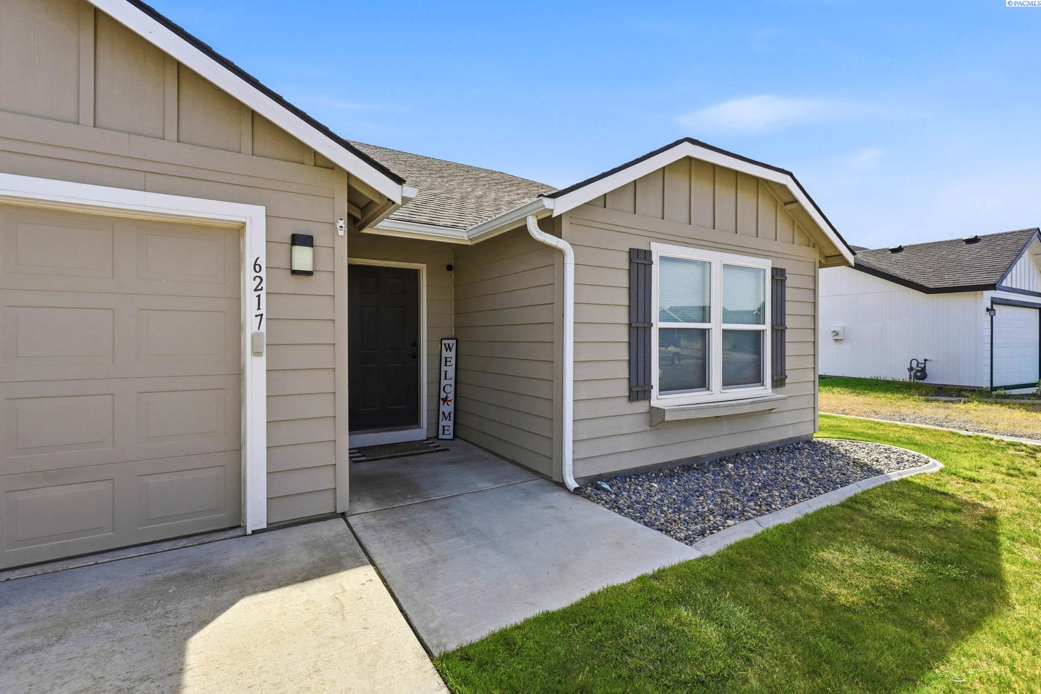 6217 Robert Wayne Dr, Pasco, WA 99301-8608