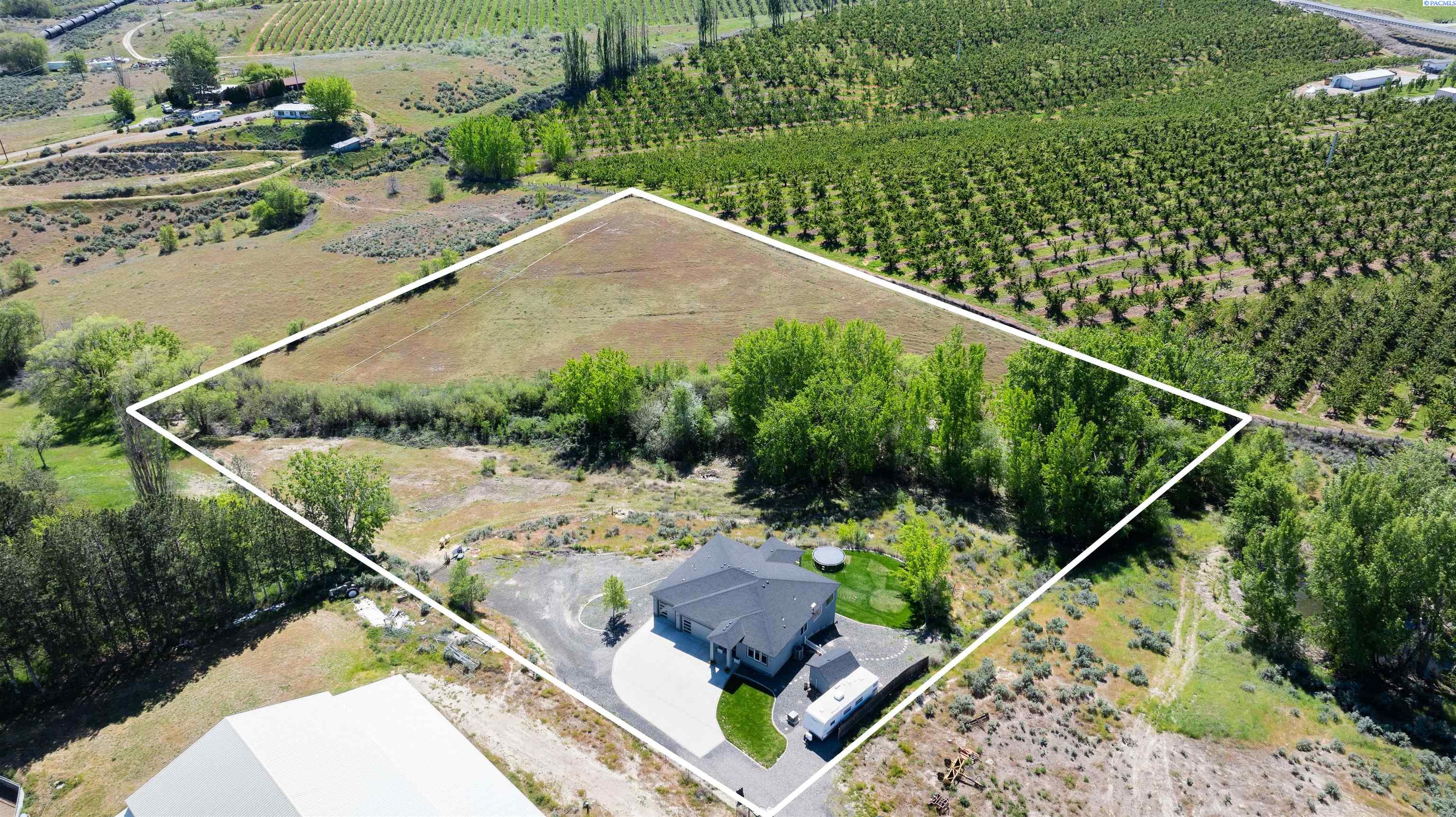 21723 Webber Canyon Rd, Benton City, WA 99320