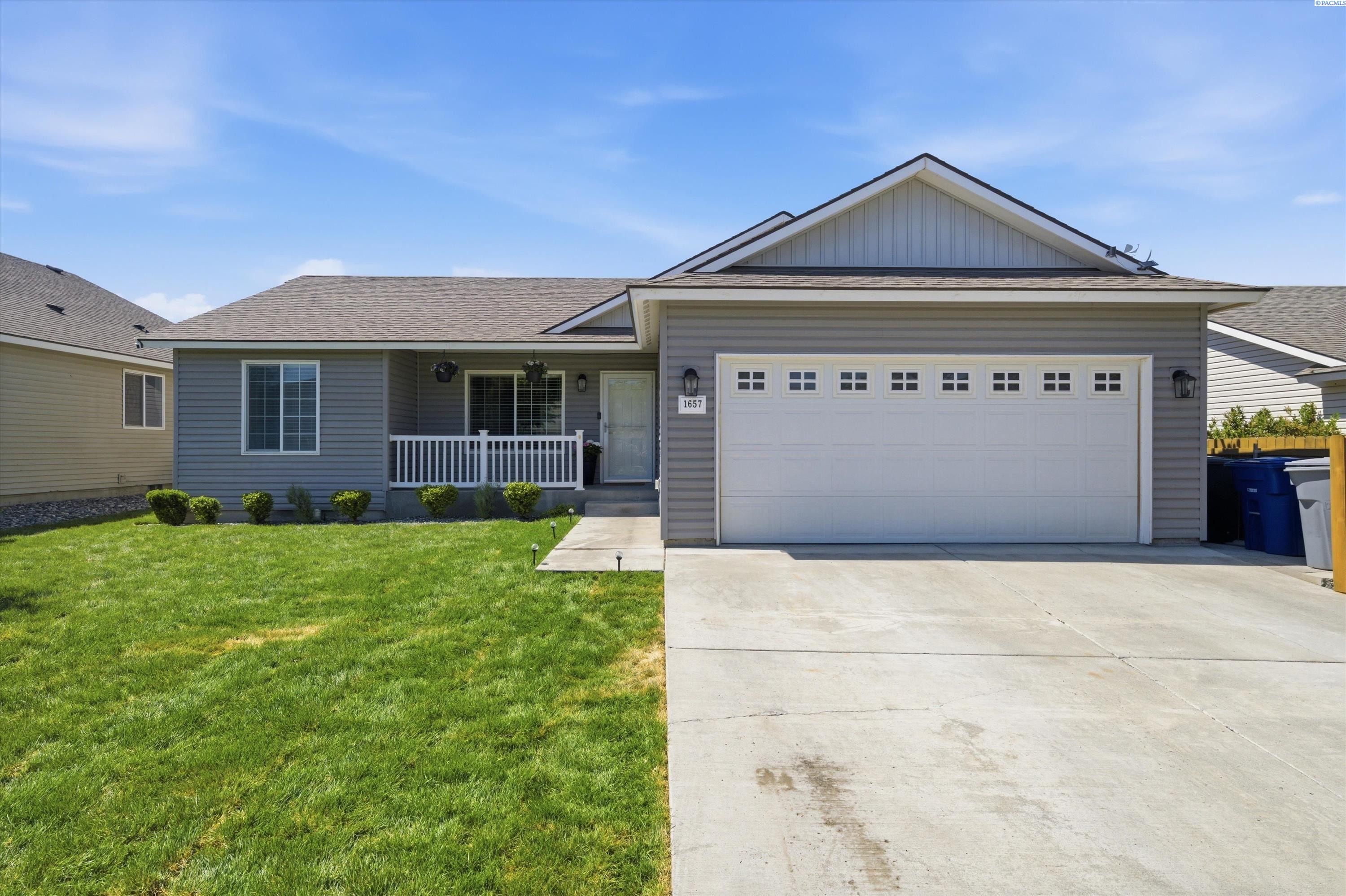 1657 Brittlebush , Richland, WA 99352