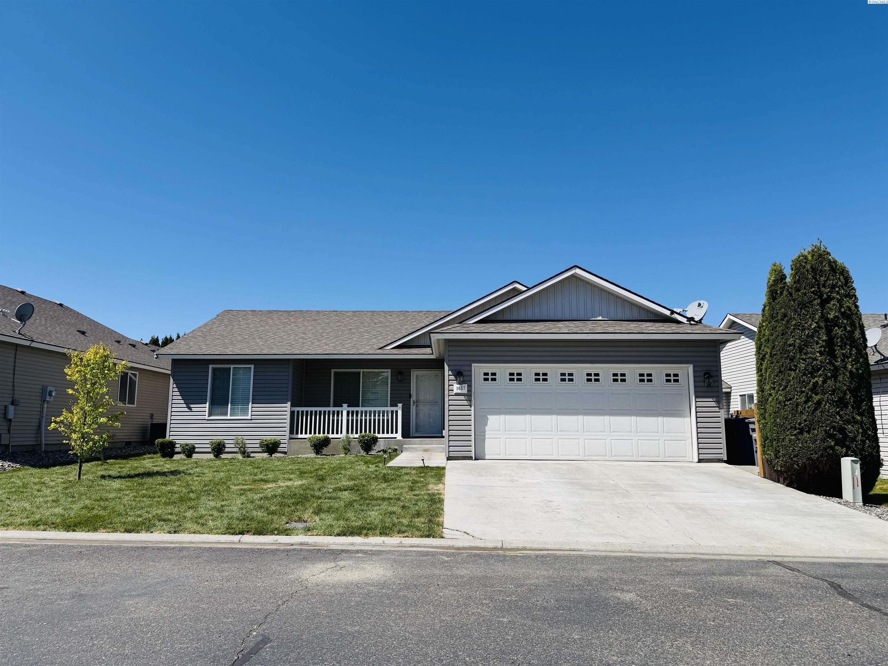 1657 Brittlebush , Richland, WA 99352