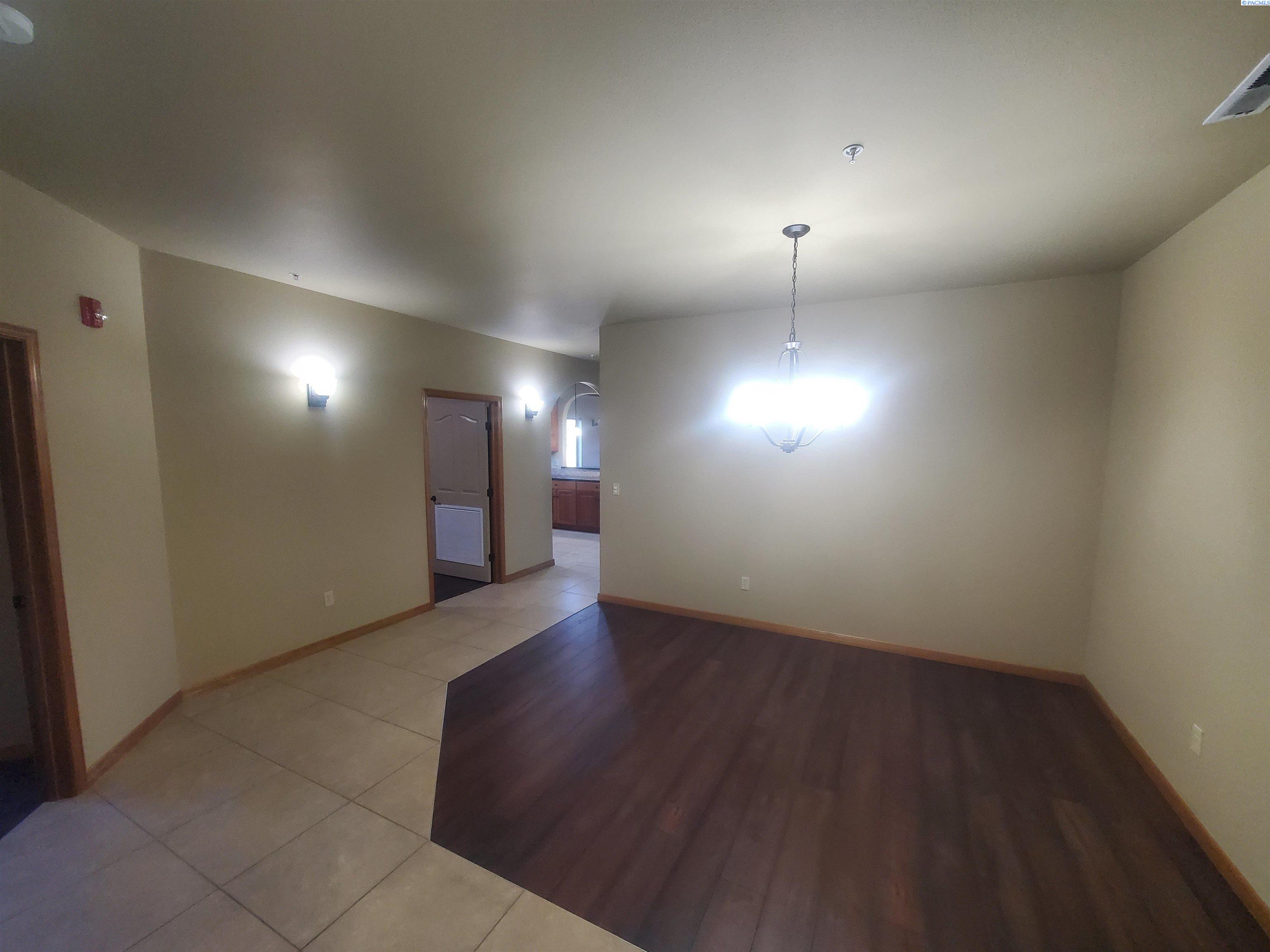 434 Bradley Blvd #204 #204, Richland, WA 99352