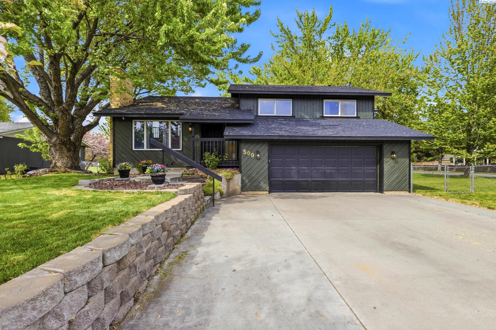 500 Meadows Drive South, Richland WA 99352