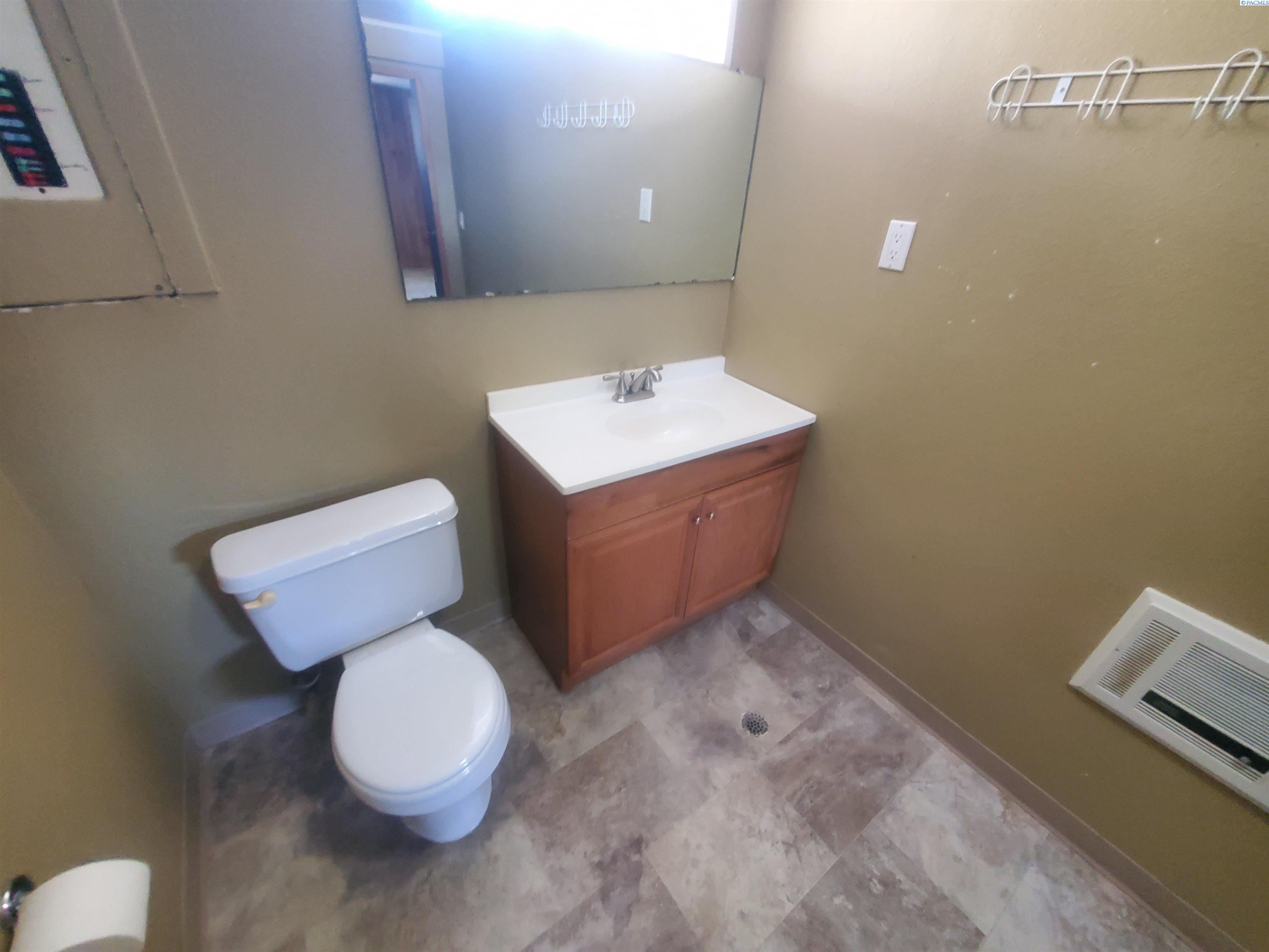 326 Douglass , Richland, WA 99352