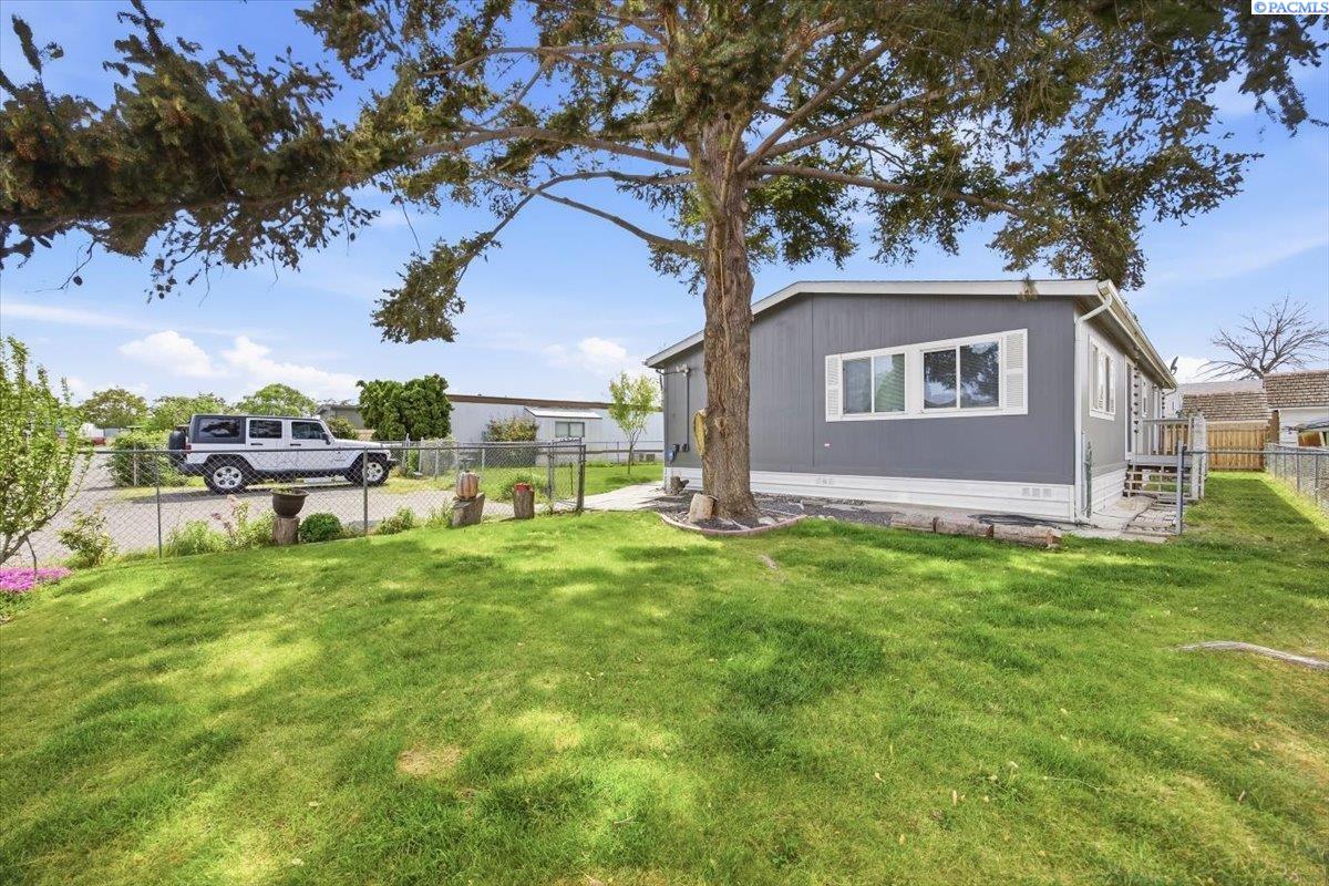 5605 Metaline #11  #11, Kennewick, WA 99336