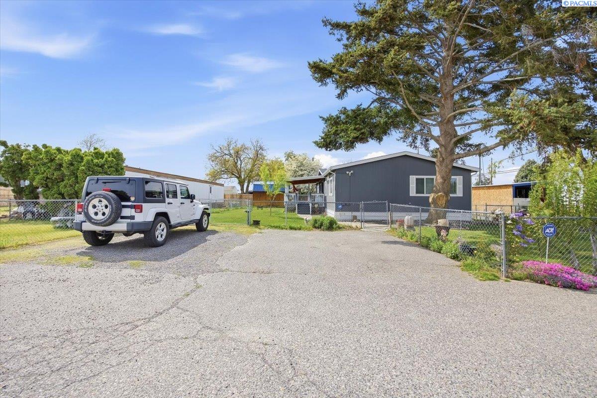 5605 Metaline #11  #11, Kennewick, WA 99336