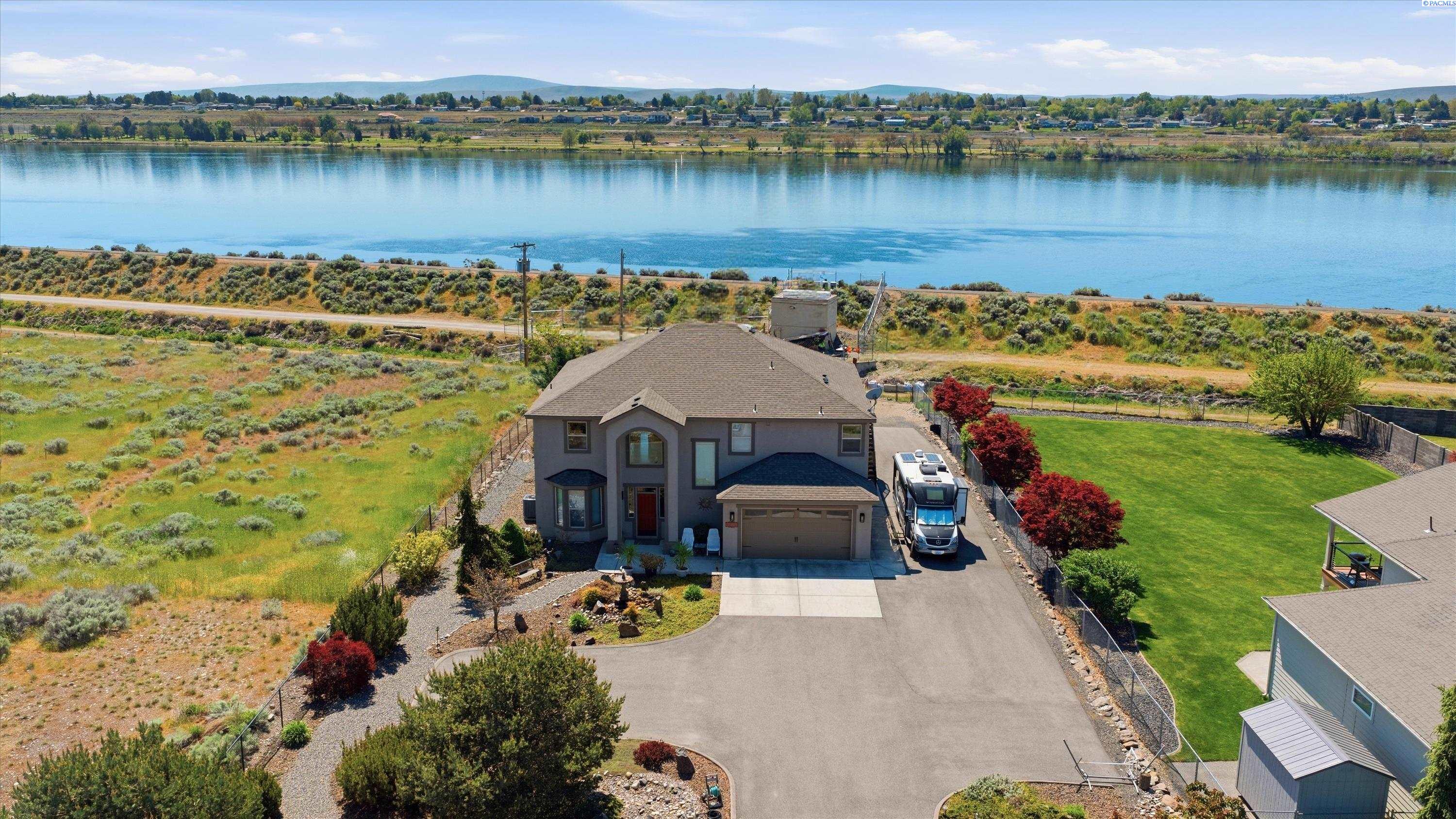 5620 Sylvester St, Pasco, WA 99301