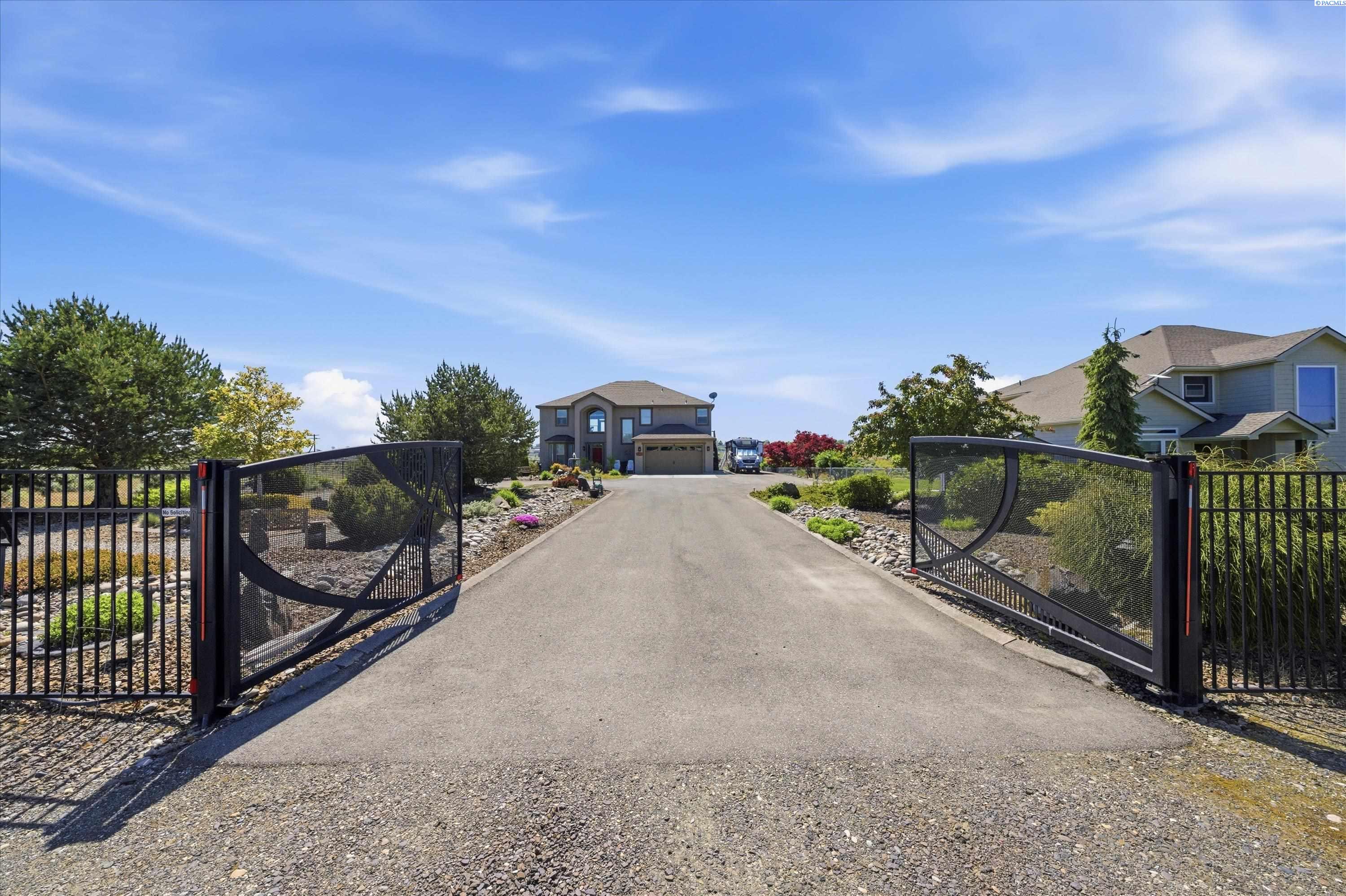 5620 Sylvester St, Pasco, WA 99301