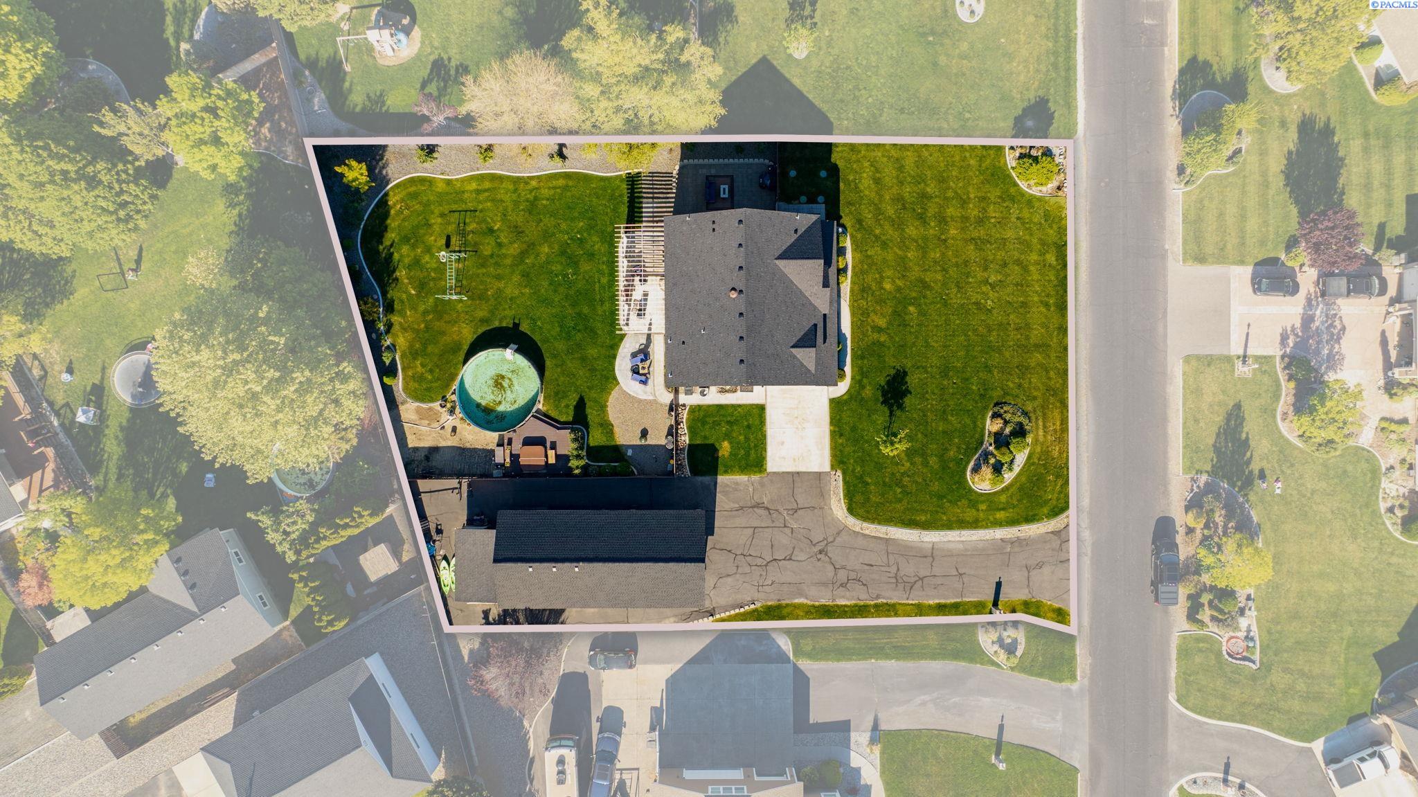 99206 Ridgeview Dr, Kennewick, WA 99338